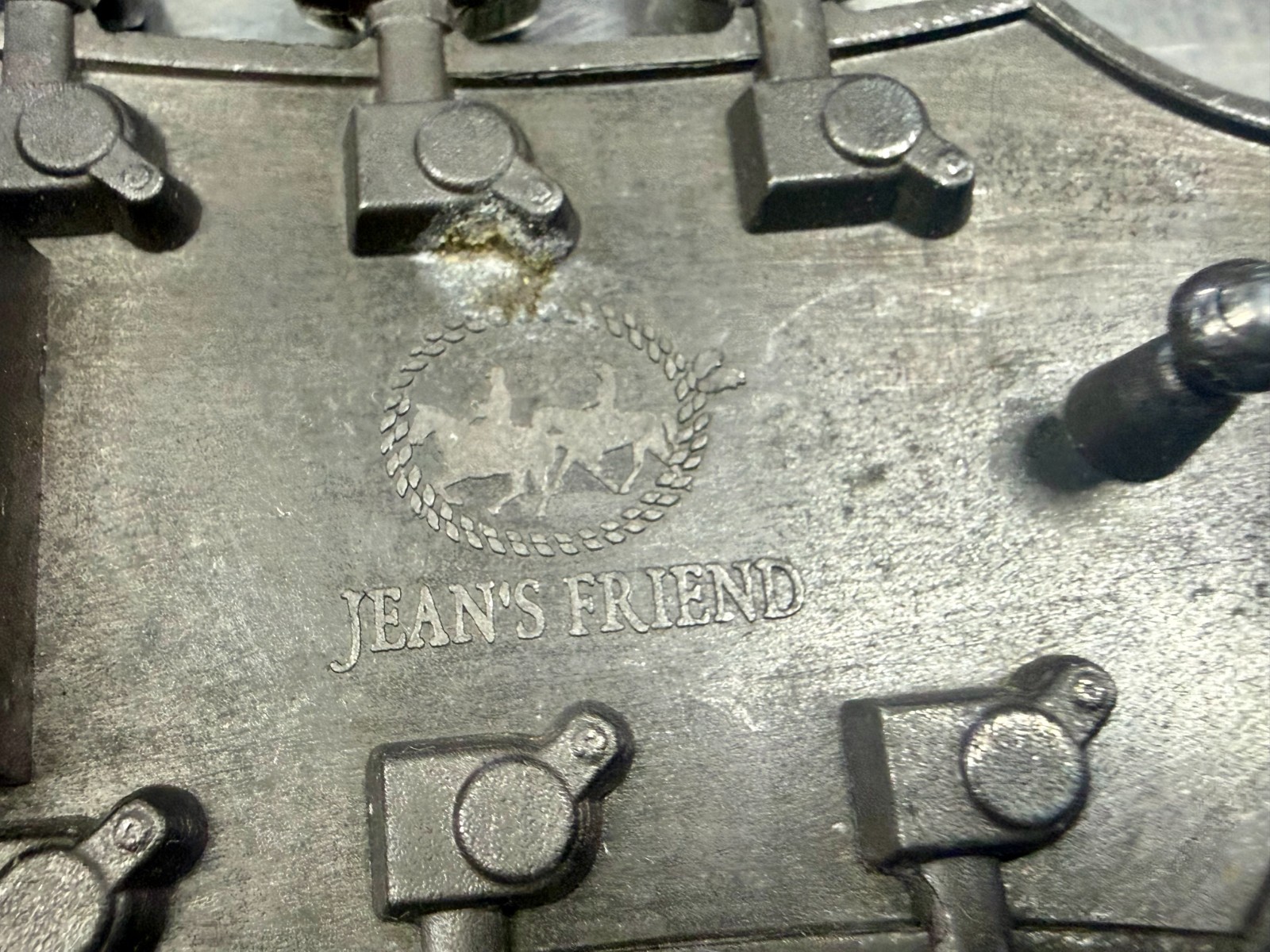 Guitar Head Stack Tuning Keys Black Enamel Cutout Belt Buckle by Jean&rsquo;s Friend