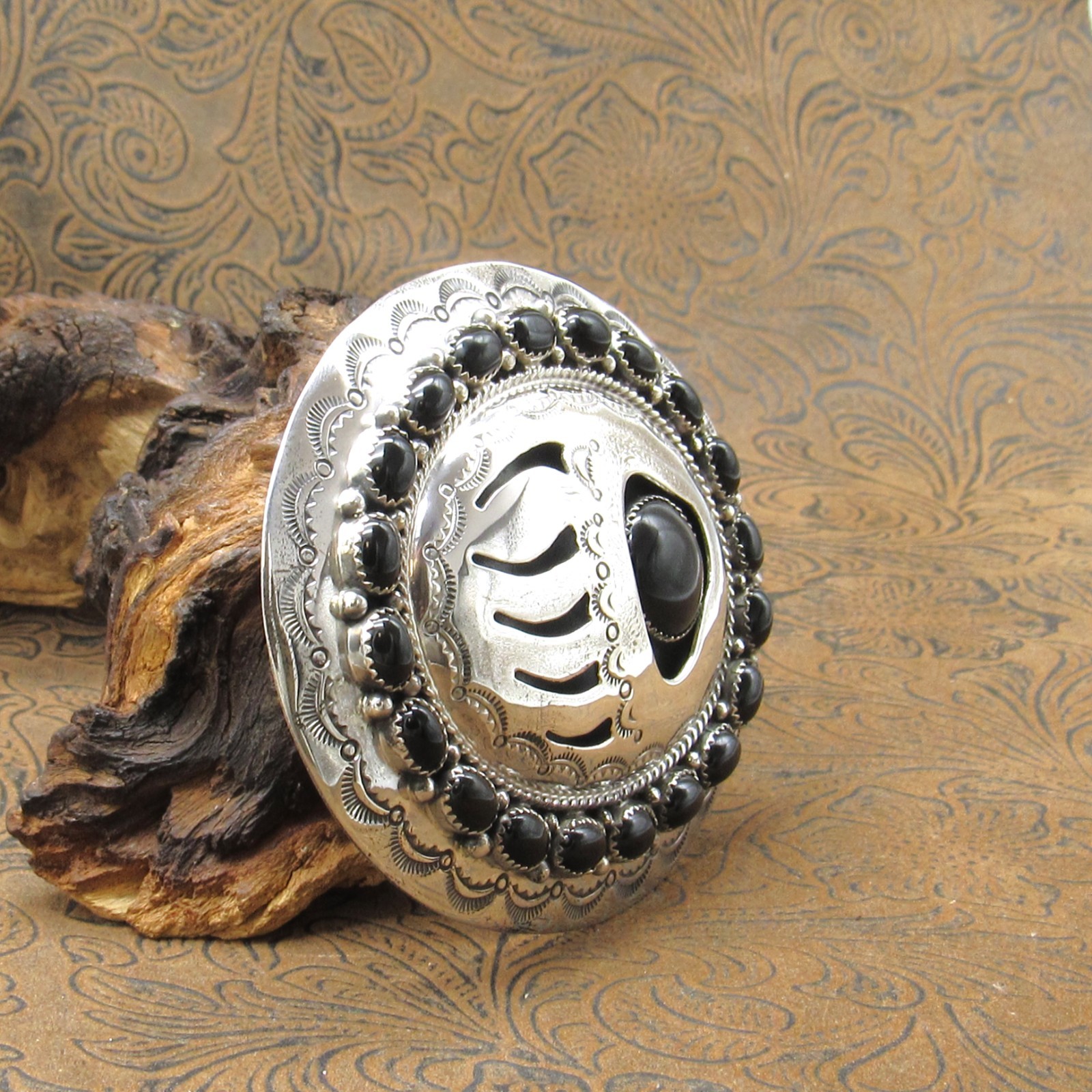 *Navajo Black Onyx Sterling Silver Bear Paw Design Large Belt Buckle