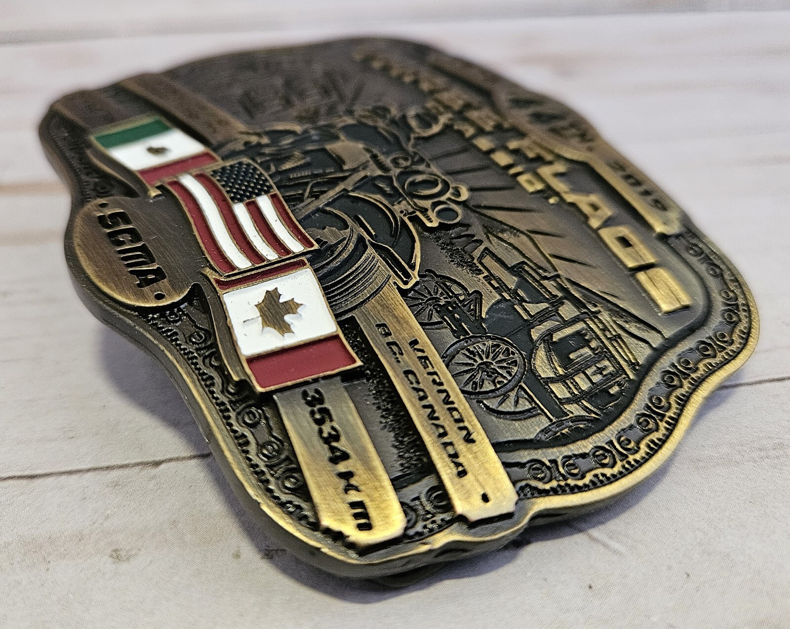 THREE 3 FLAGS CLASSIC MEXICO USA REGINA CANADA BELT BUCKLE 2019 NIP