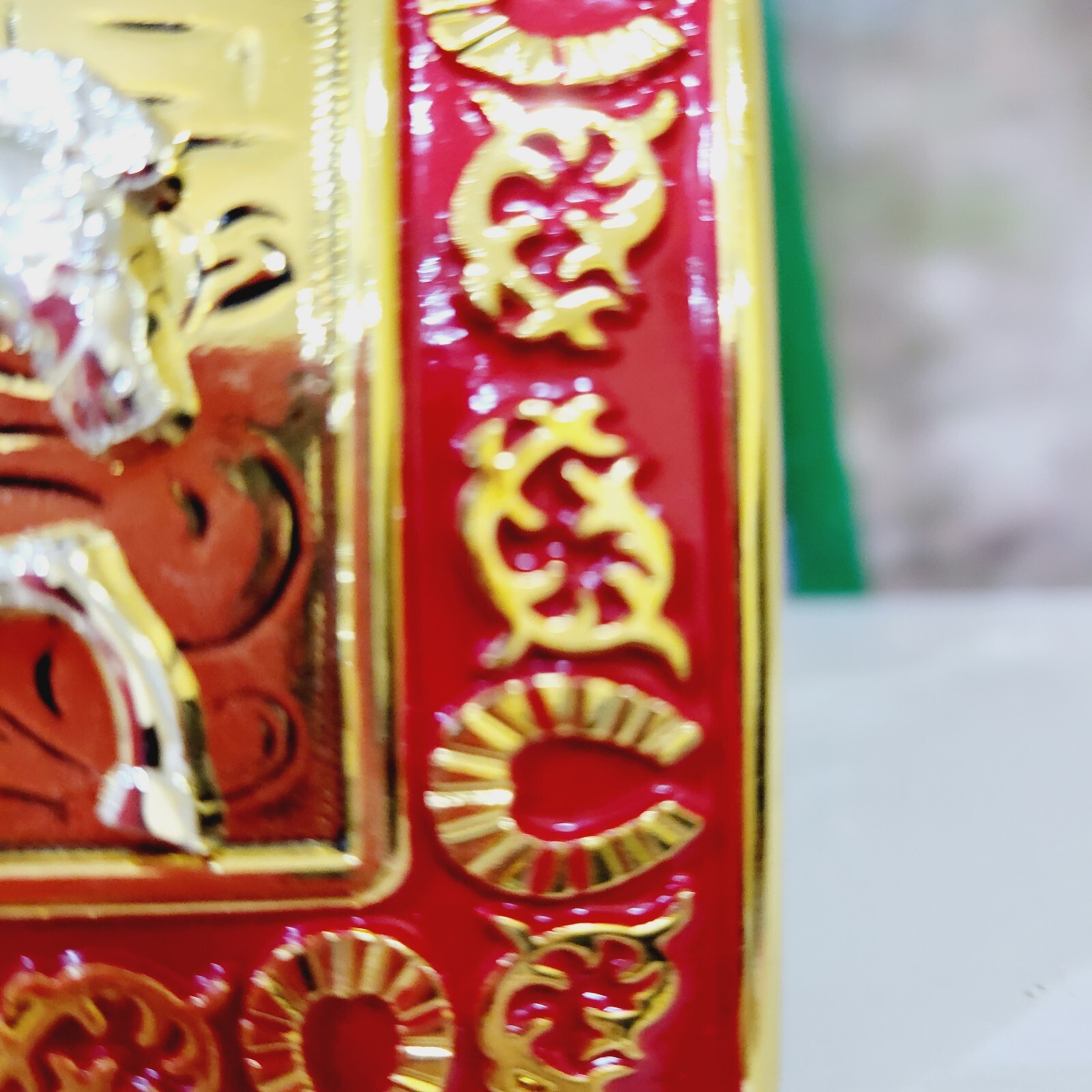 Running Horses Western Buckle Sturdy Thick Square Gold and Red Zinc Alloy