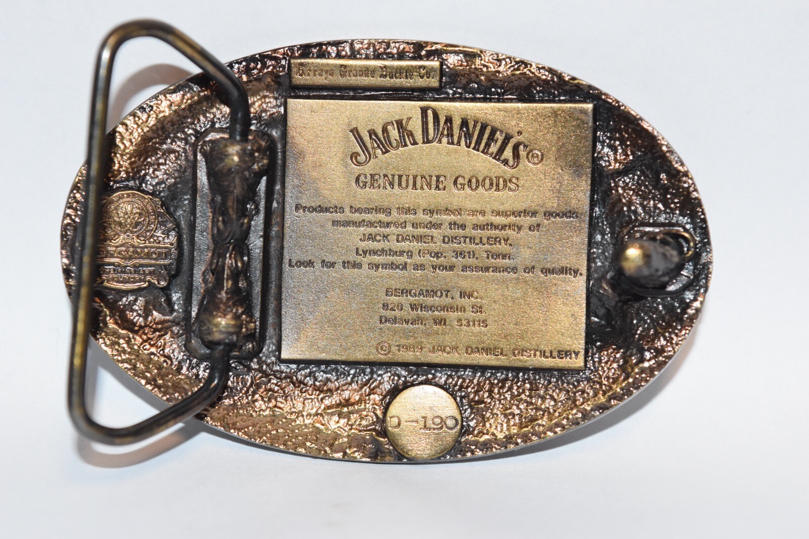 Vintage Gold Jack Daniel’s Tennessee Whiskey D-190 Bergamot Metal Belt Buckle!