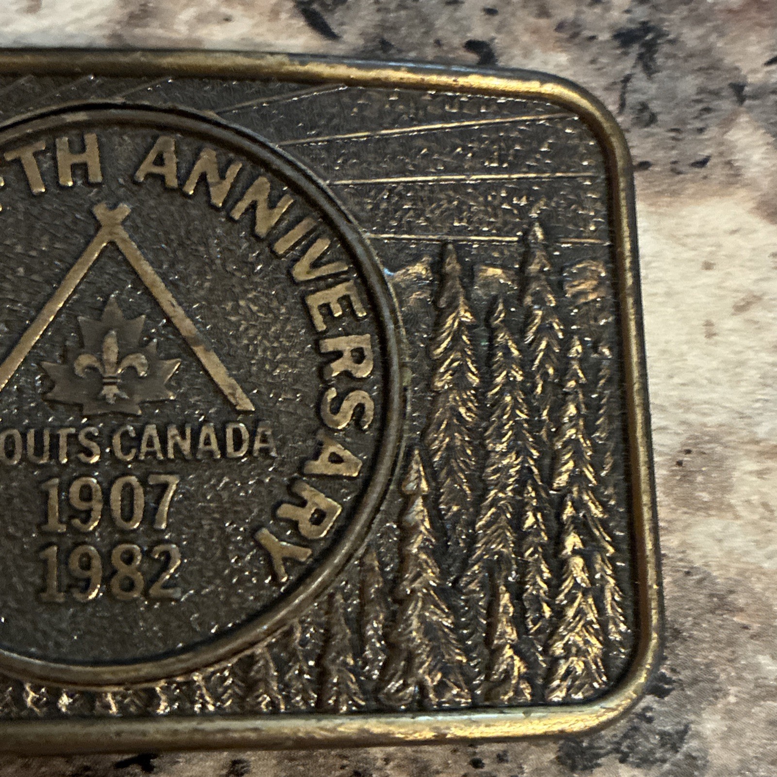 VINTAGE BELT BUCKLE 75th ANNIVERSARY BOY SCOUTS CANADA 1907-1982