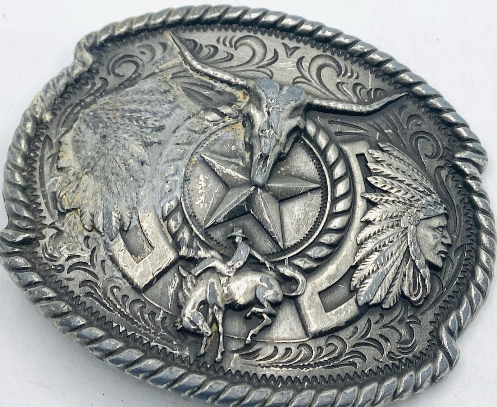 Vintage Nocona® Men&rsquo;s Oval Berry Edge Steer Skull Belt Buckle Z7