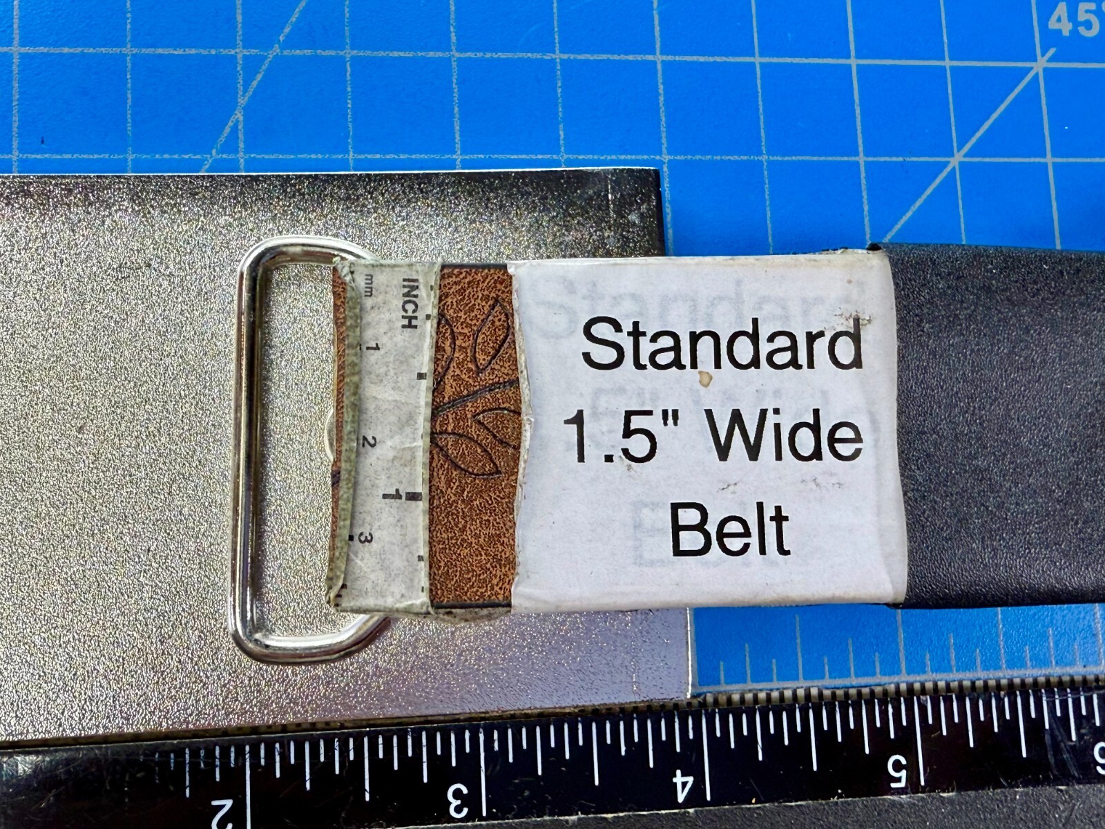 Rastafarian Flag Marijuana Cannabis Pot Leaf Weed Enameled Belt Buckle