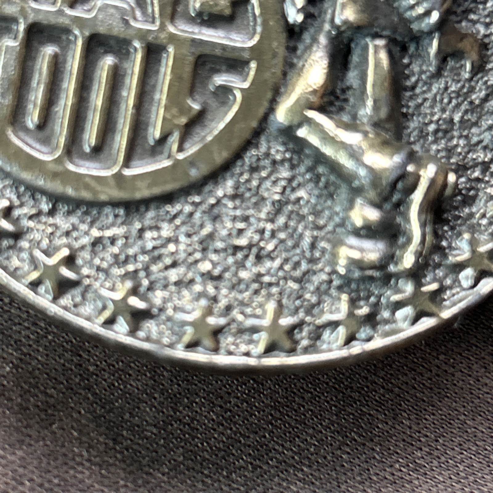 Vintage Mac Tools Belt Buckle. Limited Edition Round Metal With Stars. RARE—