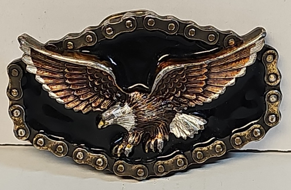 VTG 1983 Great American Buckle Co. Chicago Belt Buckle Enamel Eagle Biker Chain.