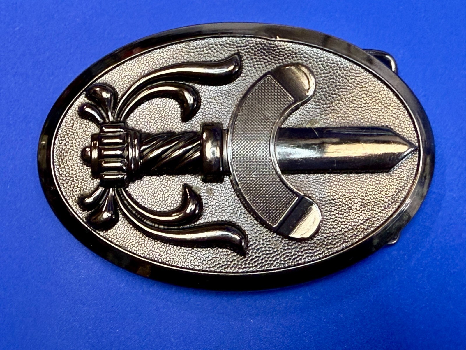 Cavalry Swords Weapon Black Color Mens Oval Vintage Belt Buckle