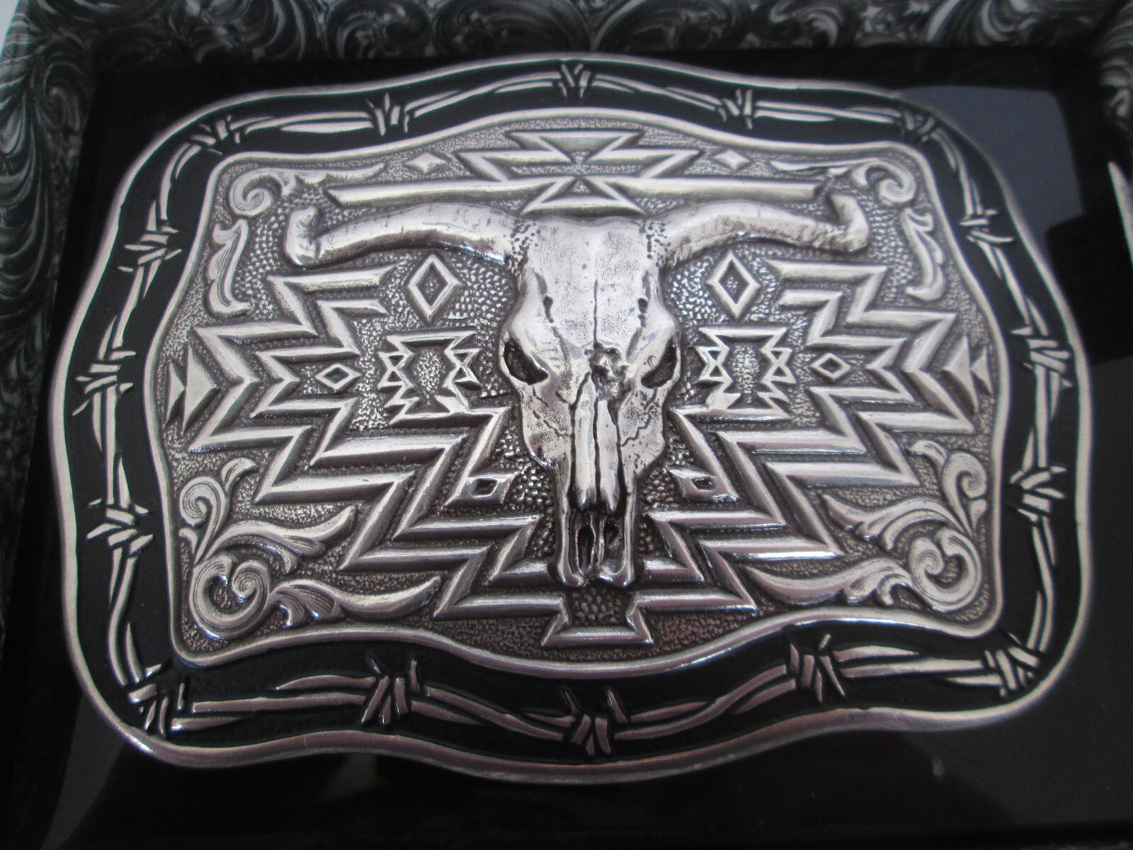 NEW Crumrine Western LONGHORN Steer Skull Belt Buckle In Box Silver Tone