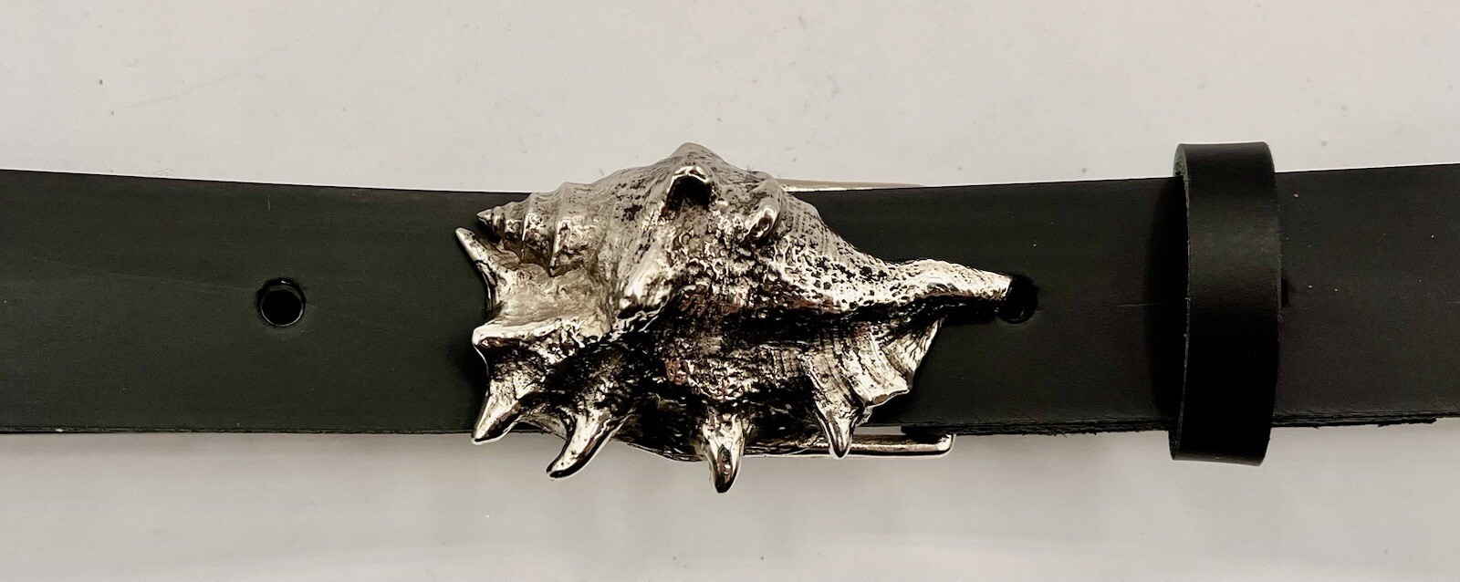Rare ! Handmade Spider Conch Belt Buckle Created By Bernard Kelly. Beach