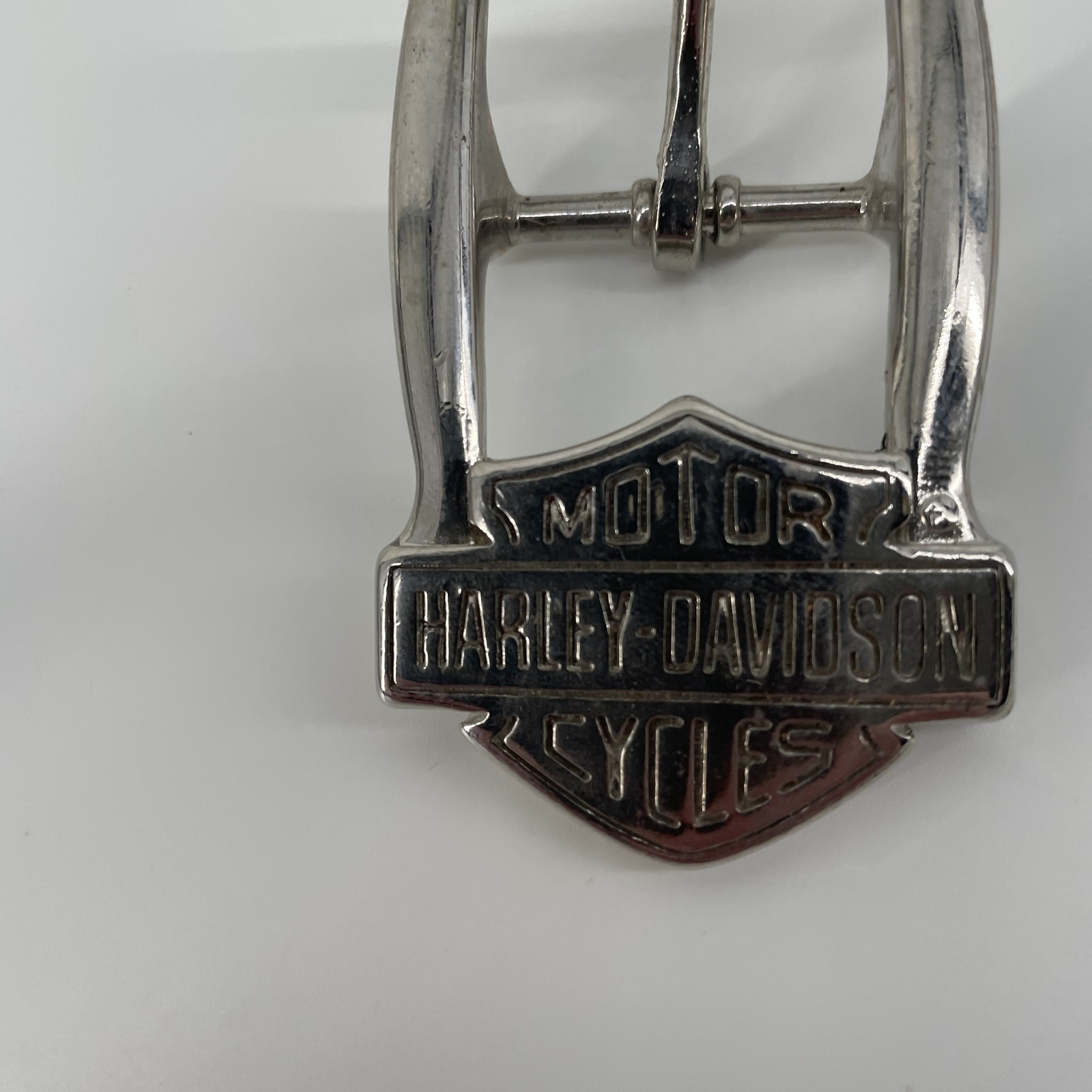 Harley-Davidson Belt Buckle Mens Silver Metal Shield Logo USA Motorcycles 2&Prime;x3&Prime;