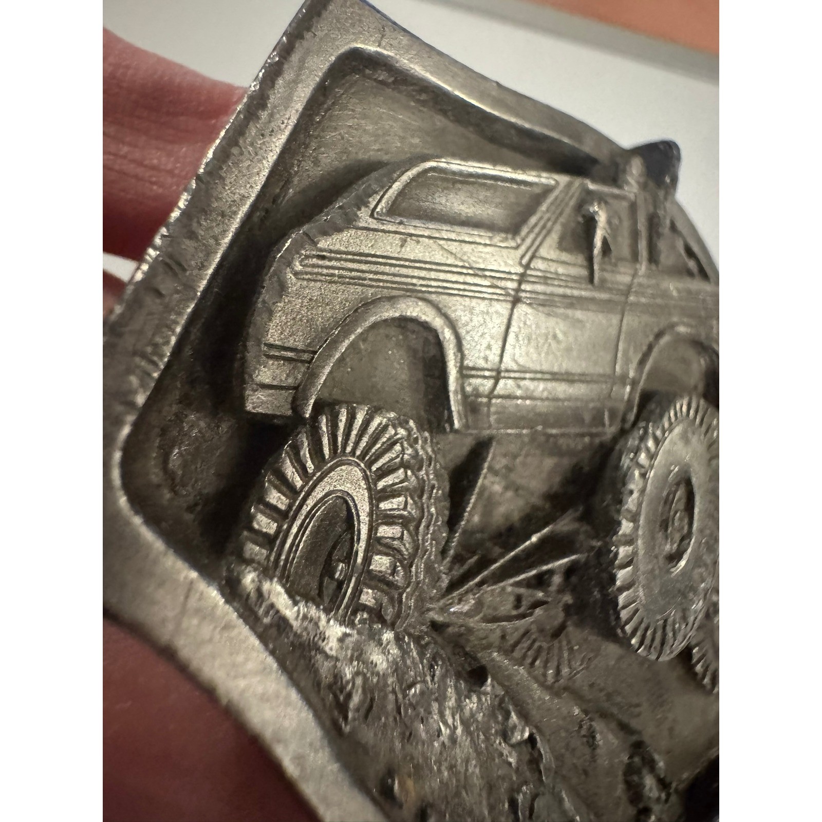 Vintage Monster Truck 4×4 Off Road SUV Belt Buckle Silver Tone 3D Relief 1988