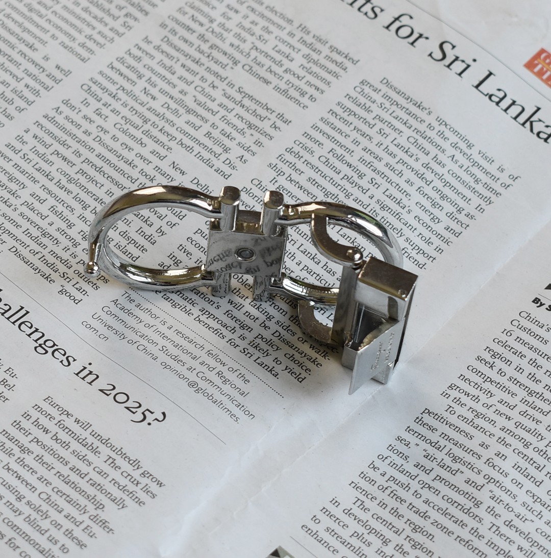 Salvatore Ferragamo Alloy Horseshoe Buckle for 34-35mm leather strap Silver