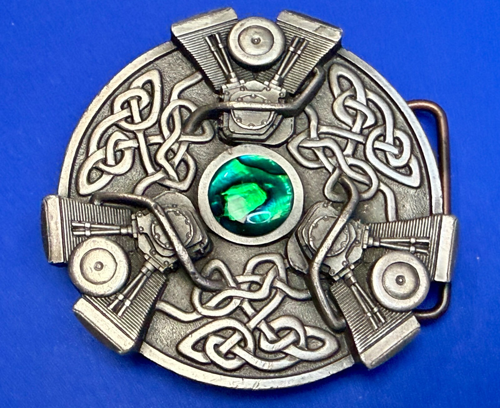 Celtics Knot with Centered Green Stone Gothic Punk 2005 Bergamot Belt Buckle