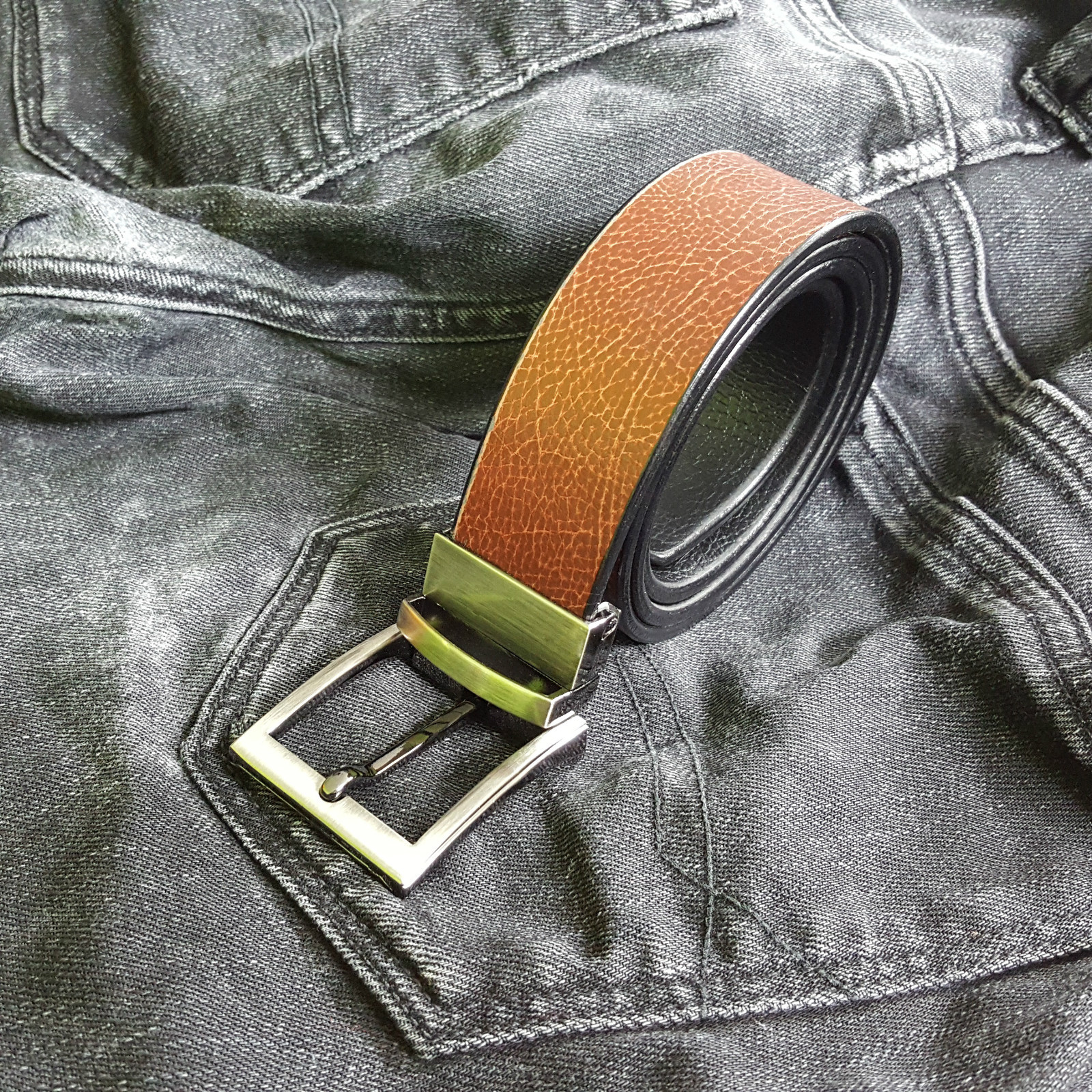 Mens Leather Reversible Belts Metal Buckles – Black Brown Tan – Sizes 26&Prime; – 60&Prime;