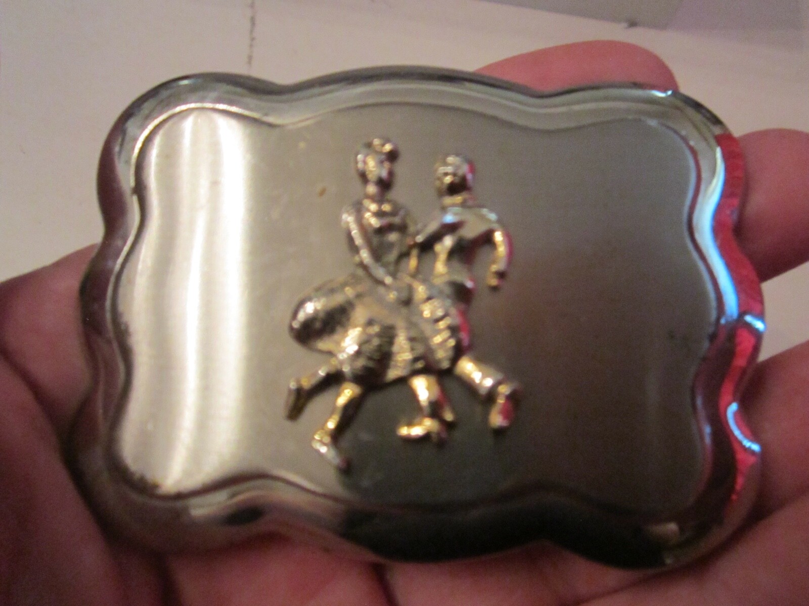 VINTAGE DANCING COUPLE DESIGN BELT BUCKLE – GW-18