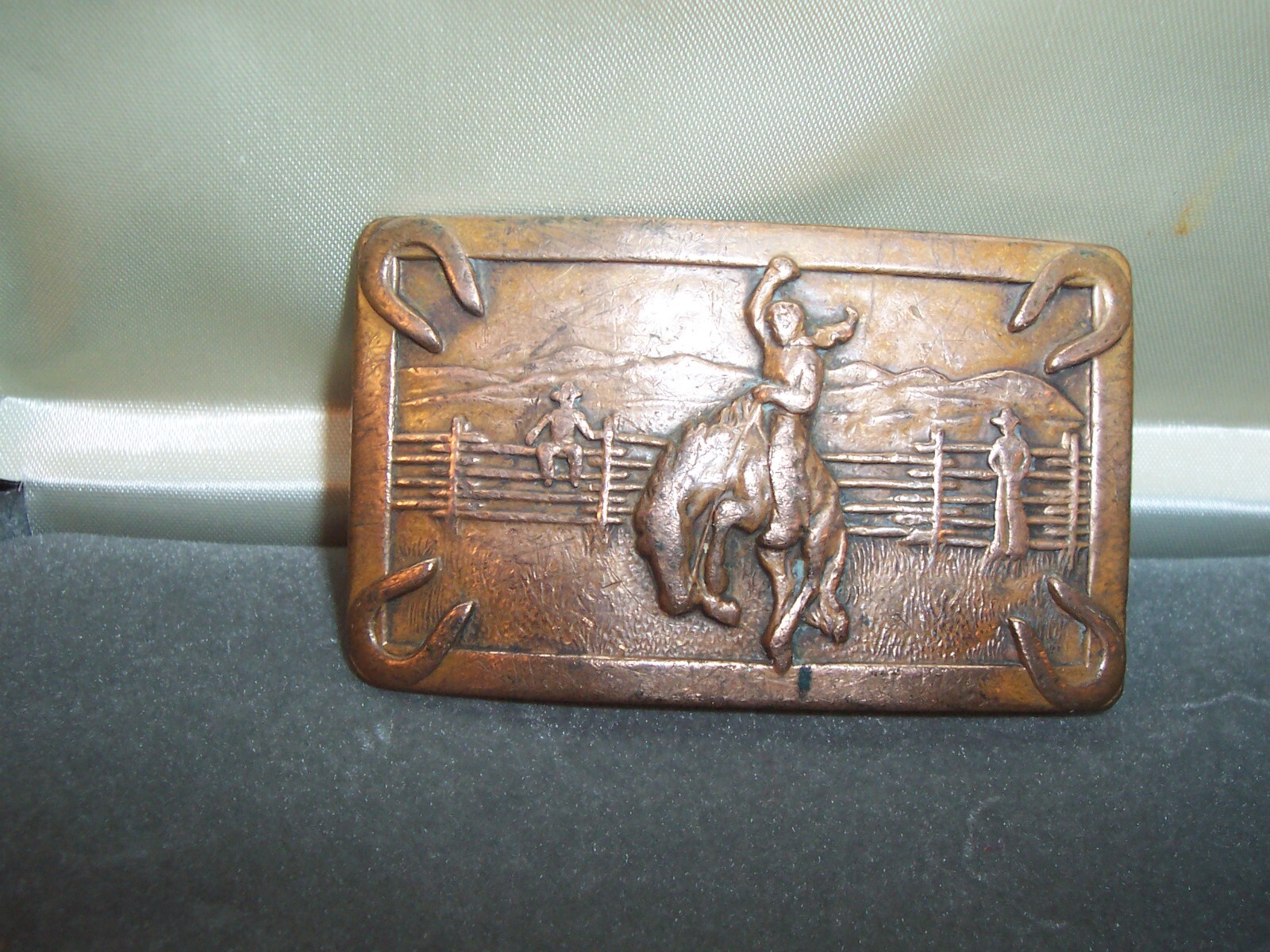 COWBOY western RODEO bronco horse Vintage 1950s belt buckle BRONZE brass