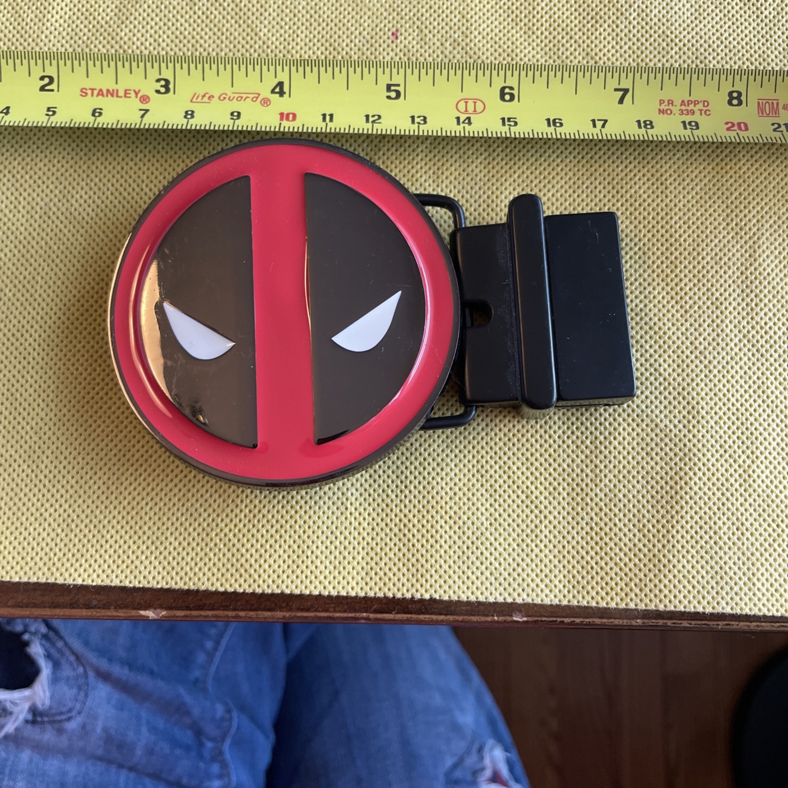 Marvel Heroes Deadpool Graphic Belt Buckle Black Red Clamp Closure Anchor