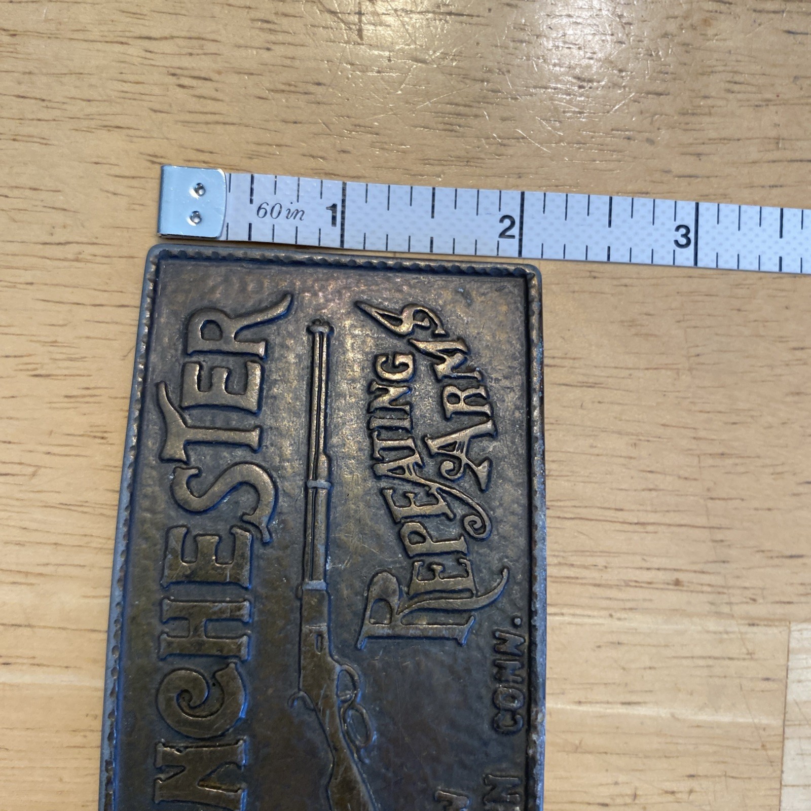 Winchester Repeating Arms New Haven Conn. Rifle Guns Vintage Belt Buckle EUC