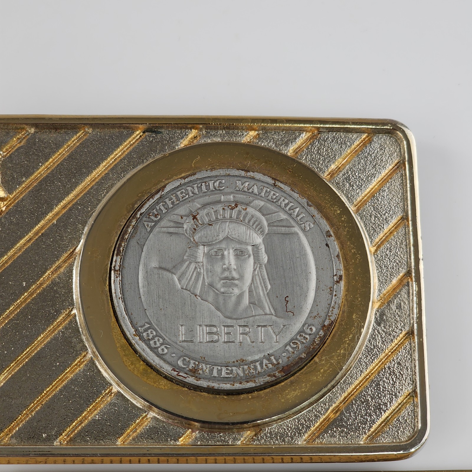 Vtg Belt Buckle Liberty Centennial Coin 1886-1986 Leslie Mfg 1985 Metal USA