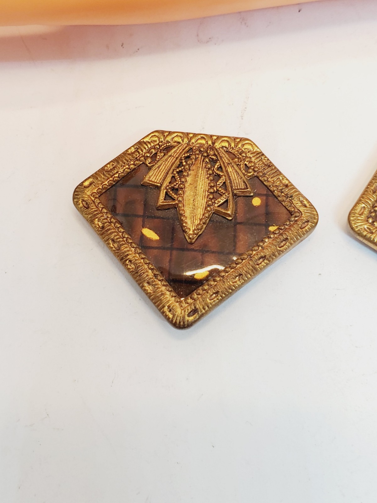 Vintage Women’s Buckle Set Art Deco Inspired Gold Tone Enamel(13)