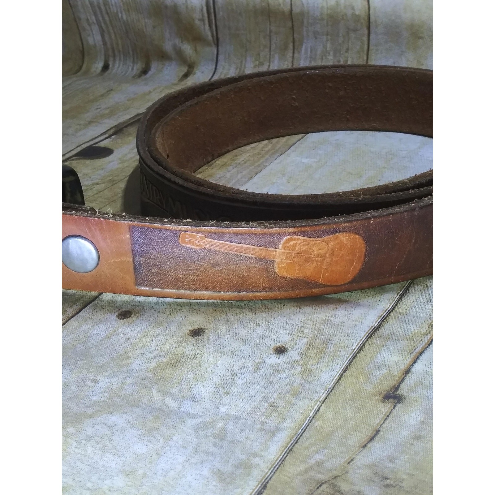 Vtg Banjo & Guitars Belt Leather Country Blue Grass Music Belt