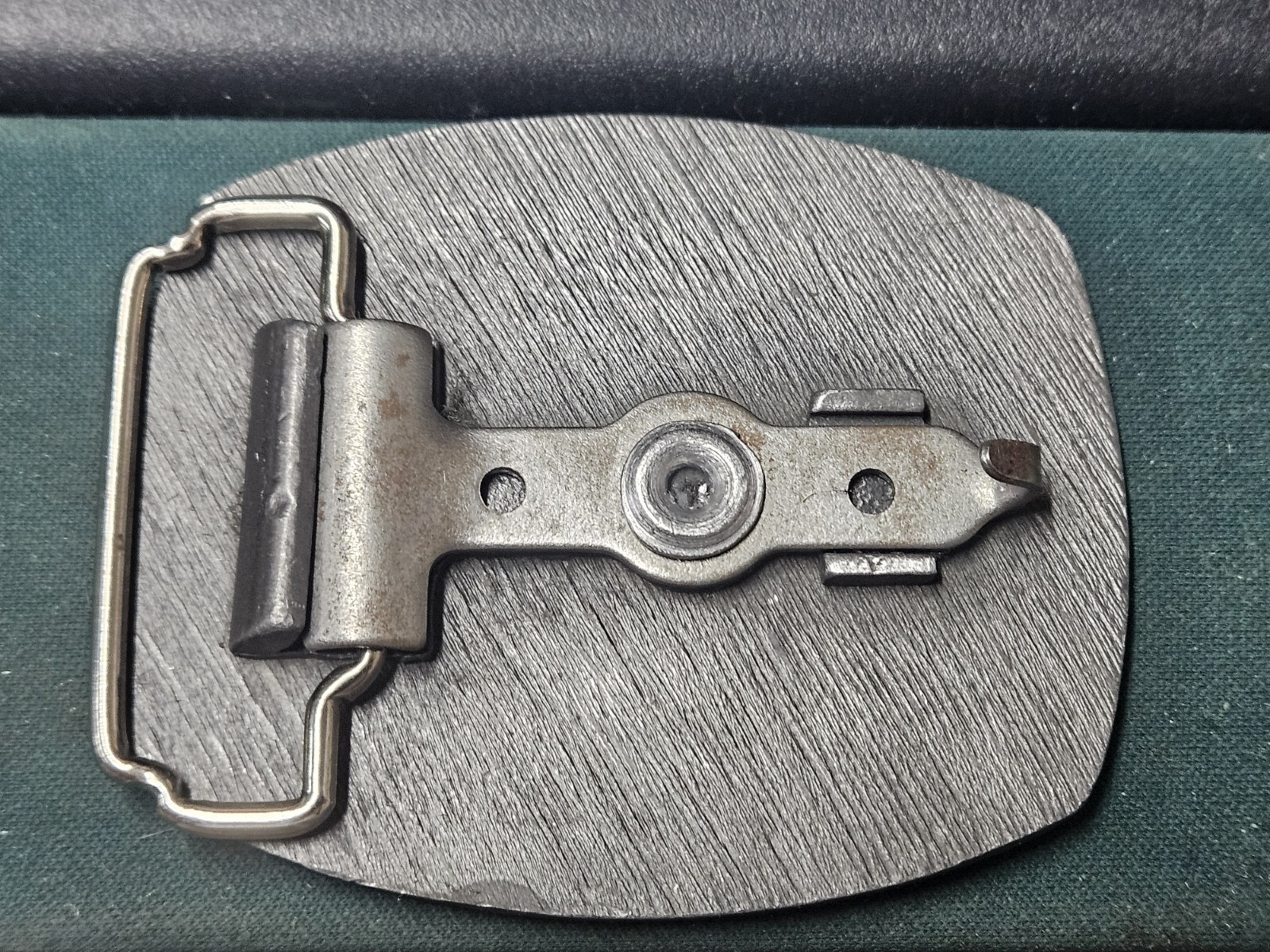 VINTAGE UNION PACIFIC RAILROAD SIGNALMAN TRAINING BELT BUCKLE