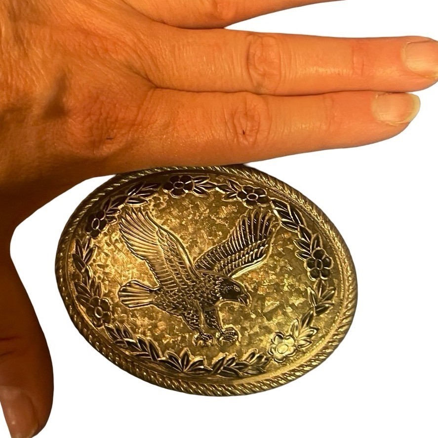 Western Heritage Gold Eagle Belt Buckle Made in USA Floral Rope Edge Solid Metal
