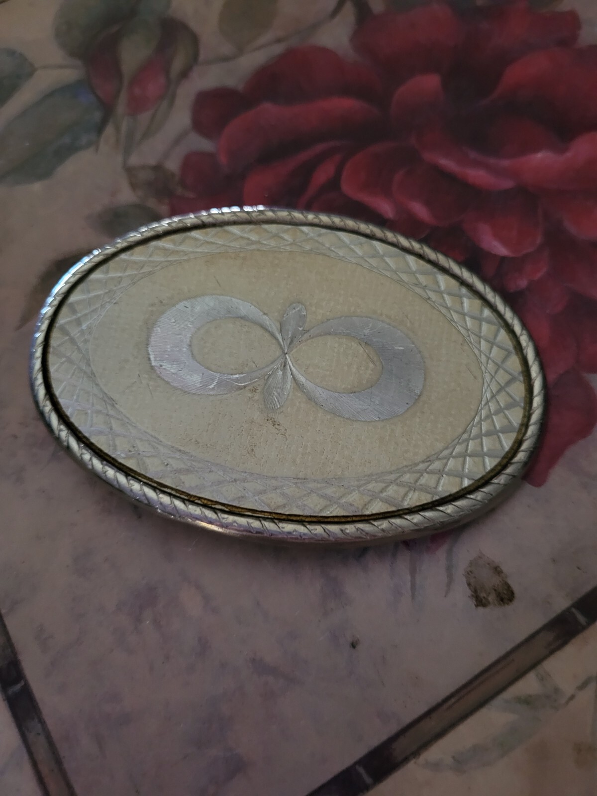 Goldtone Silvertone Cream Colored Etched Metal Belt Buckle