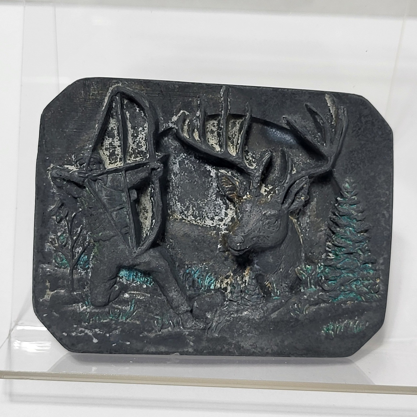 VTG 1990 Bergamot Bowhunter Deer Hunting Belt Buckle Made in USA Pewter Tone *