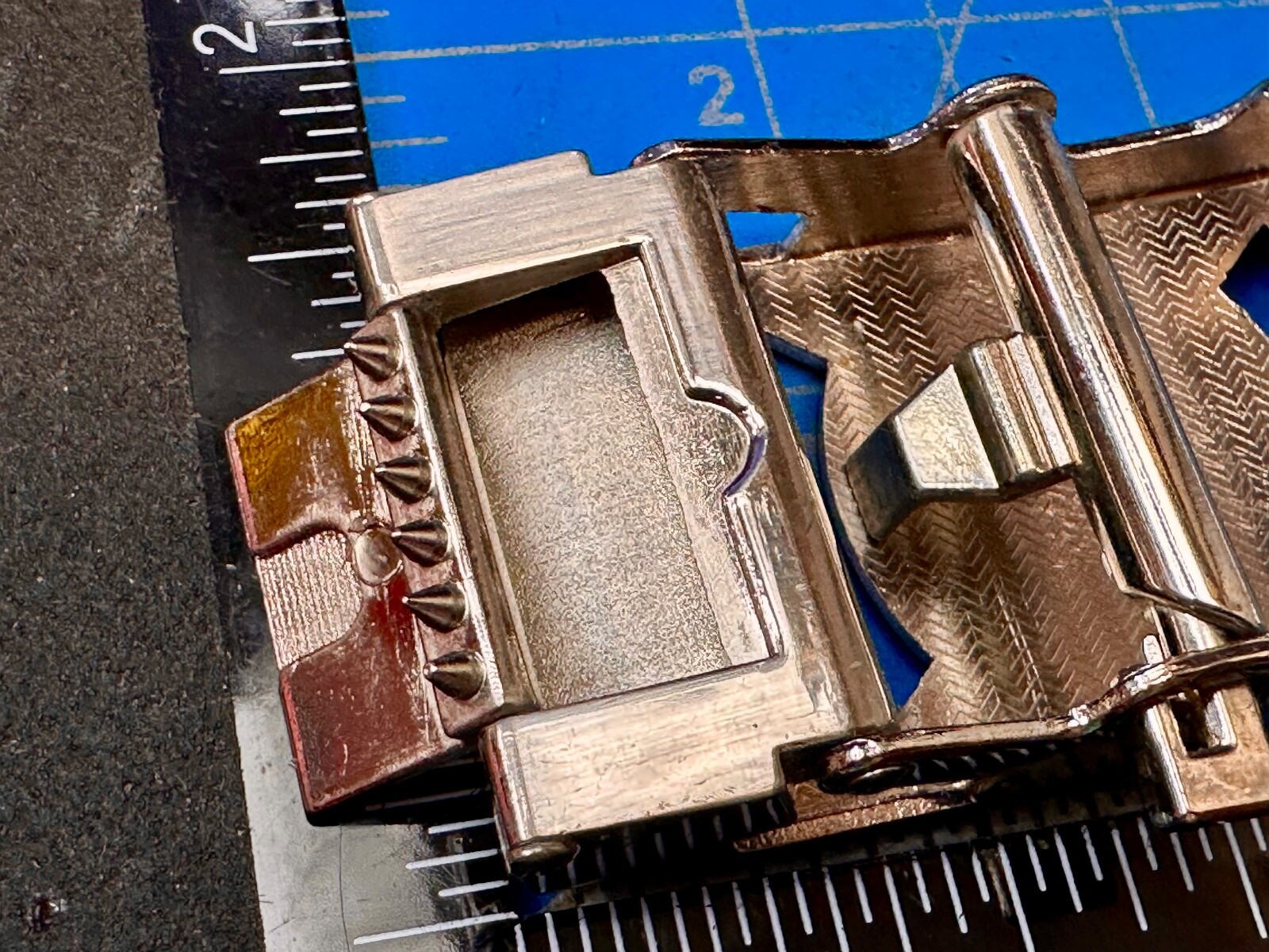 See Through Replacement Ratchet Style Vintage Belt Buckle