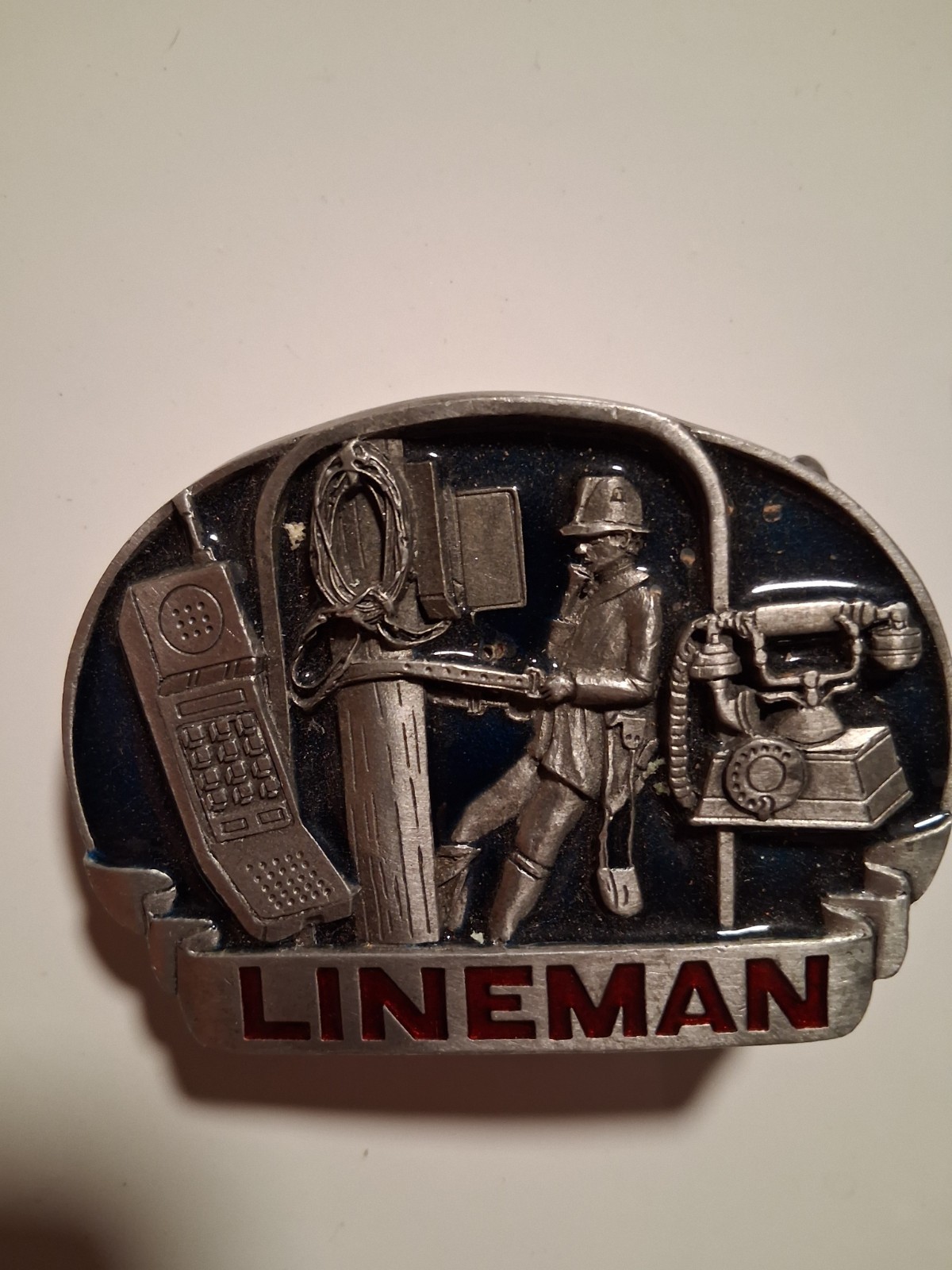 Vintage 1993 C&J Inc. Lineman Graphic Oval Western Belt Buckle Silver/Black
