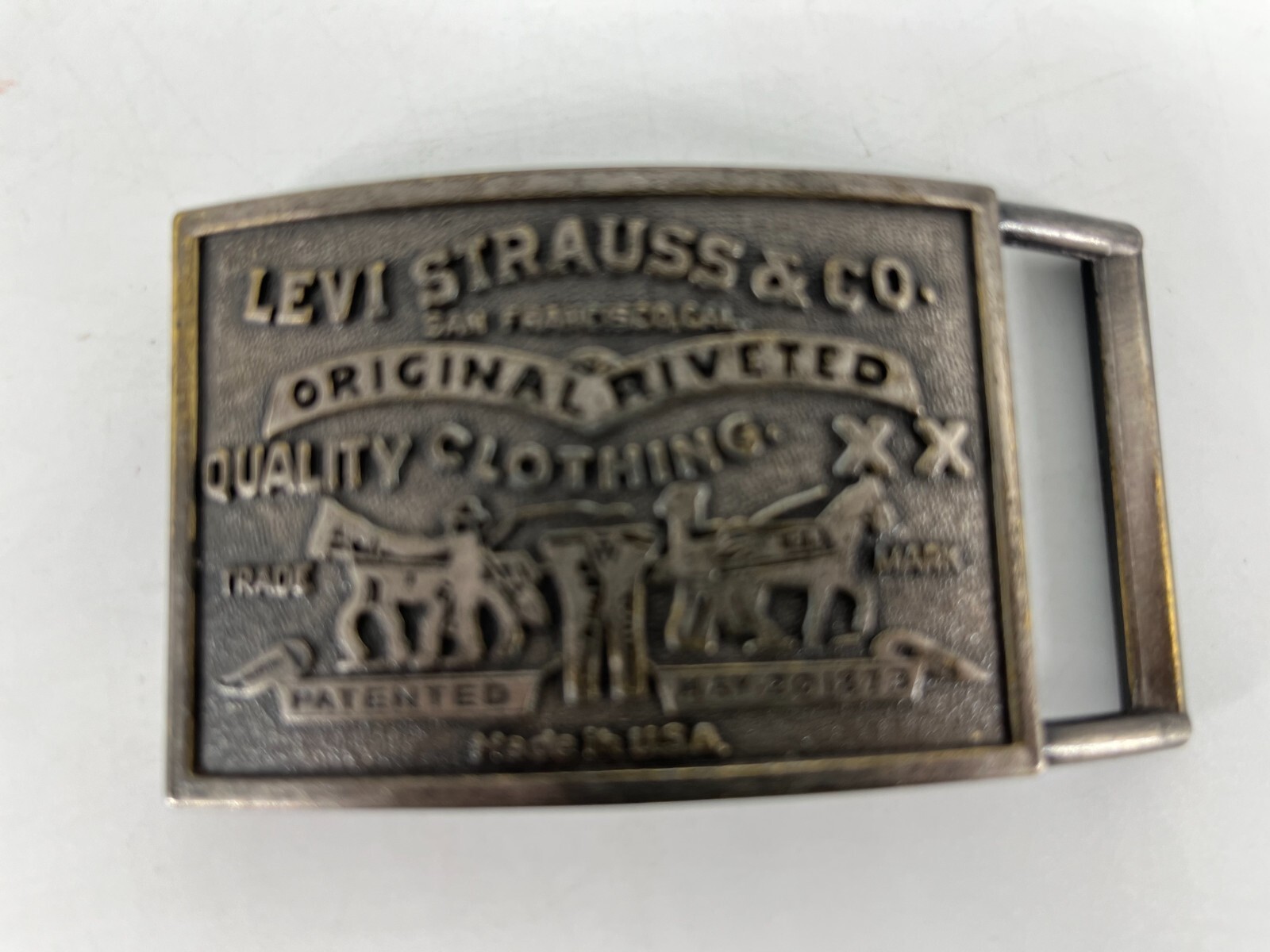 12 Belt Buckles – Mixed Lot