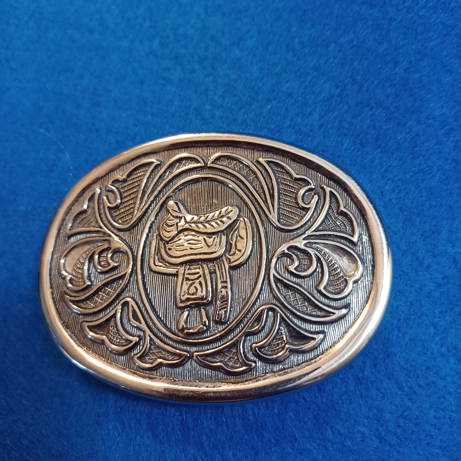 Avon Belt Buckle Saddle Western Horse Silvertone Fits 1.5&Prime; Cowboy 1980s Vtg