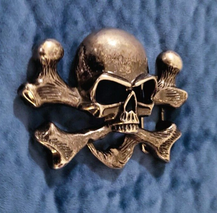 3-D Pirate Skull & Cross Bones Metal Belt Buckle – NEW