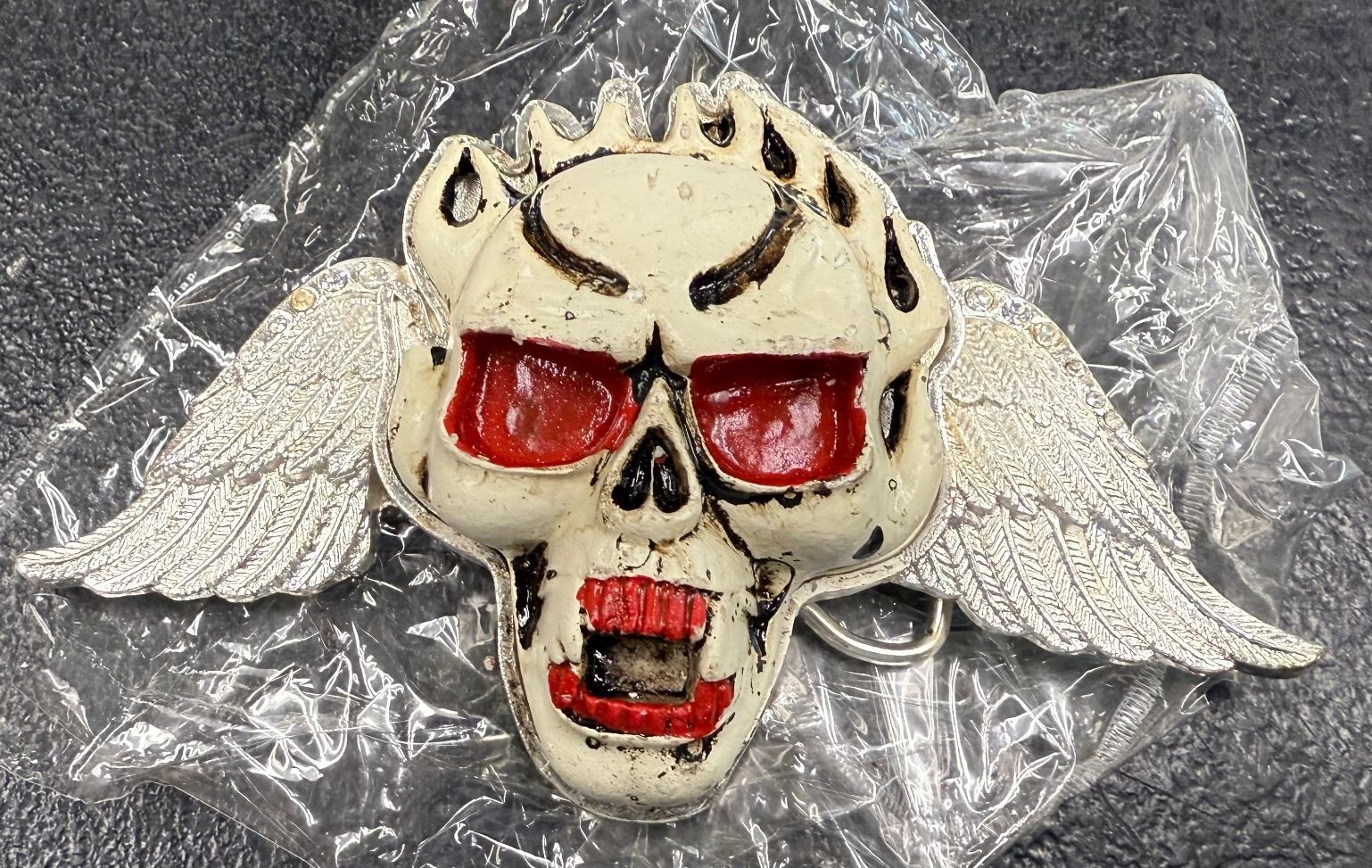 Skull with Wings Belt Buckle – Red Eyes, Flames & Chrome Wings – Biker Style