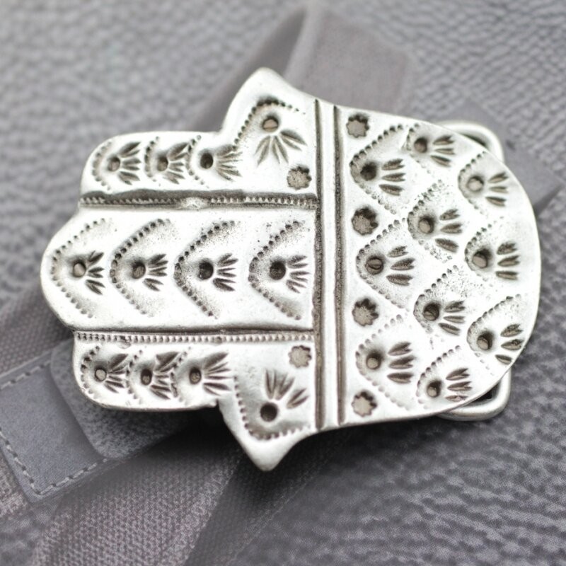 Hand-of-Fatima Belt Buckle Antique Silver Oriental Protection Symbol Embossed