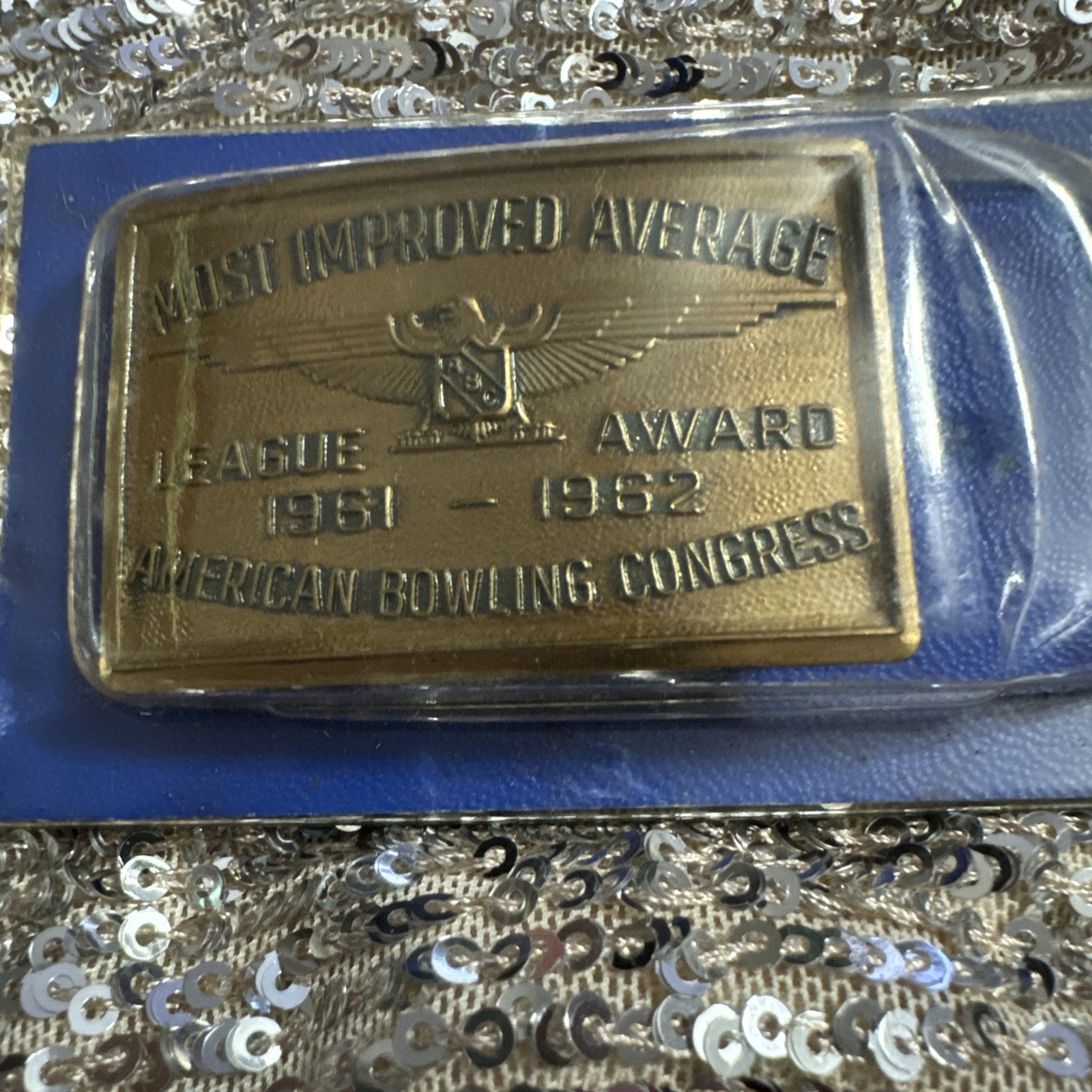 1961 – 1962 AMERICAN BOWLING CONGRESS LEAGUE AWARD BELT BUCKLE – NEVER OPENED