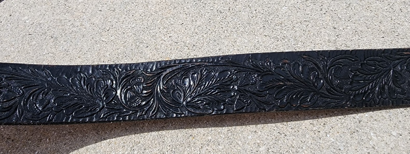 TONY LAMA STATE SEAL OF MINNESOTANA BRASS BUCKLE TOOLED LEATHER BELT MEN&rsquo;S 36