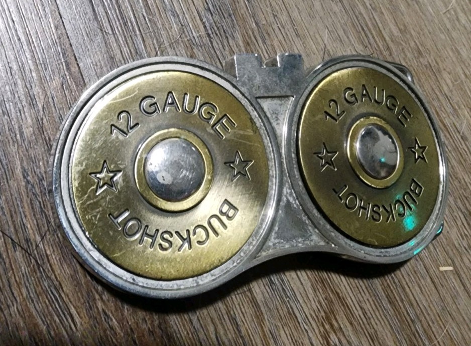 12-gauge shotgun shell « BUCKSHOT » belt buckle Distressed