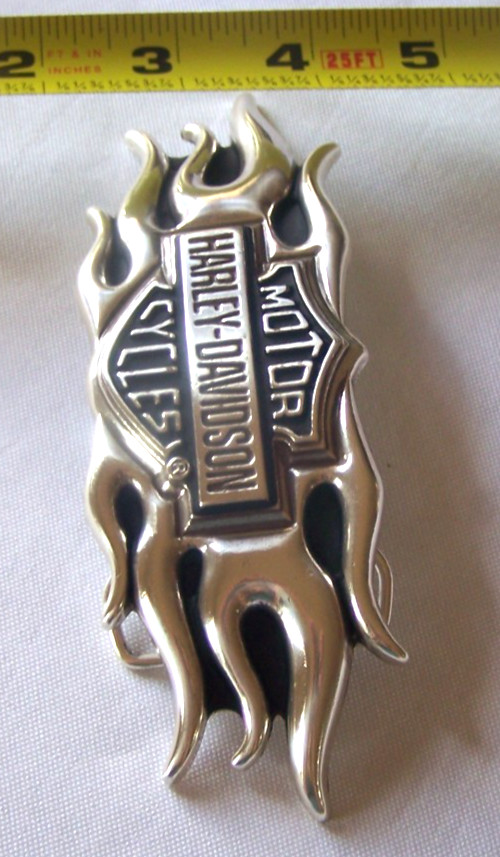 Harley Davidson 2004 Flames Bar & Shield 6&Prime; Belt Buckle 99555-04V NOS BOXED