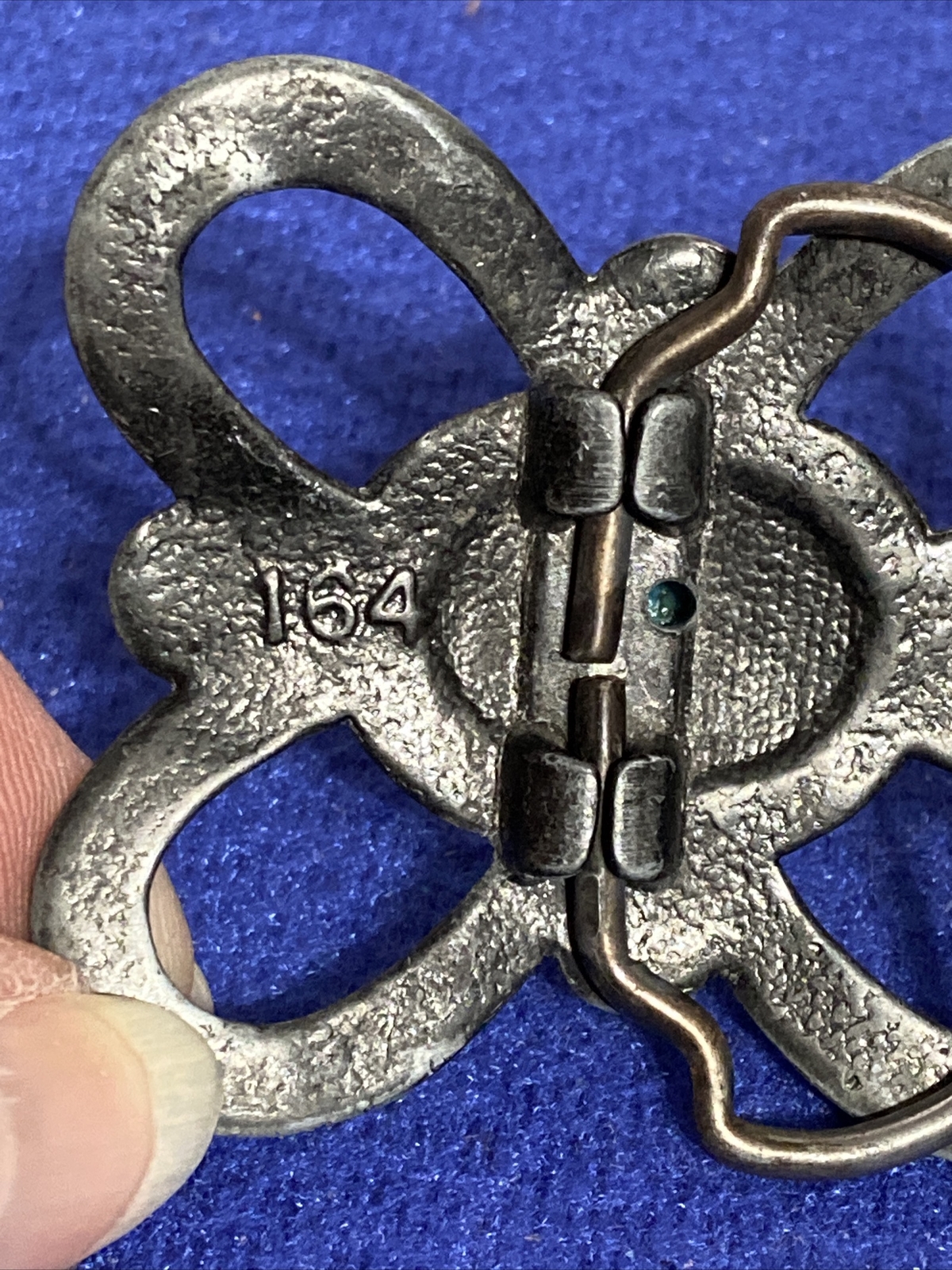 belt buckle