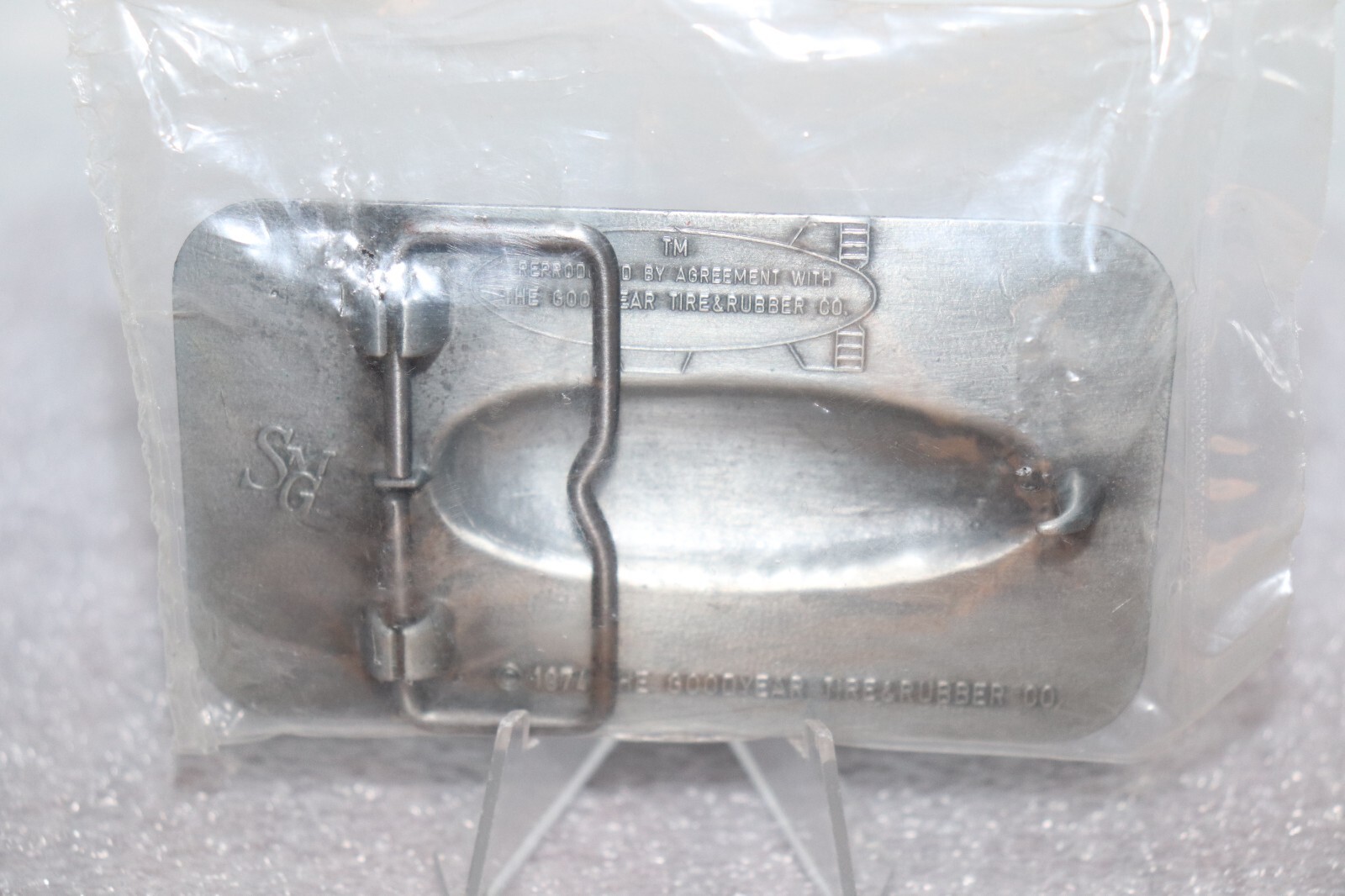 Vintage 1974 The Goodyear Blimp Tire & Rubber Co Pewter Belt Buckle
