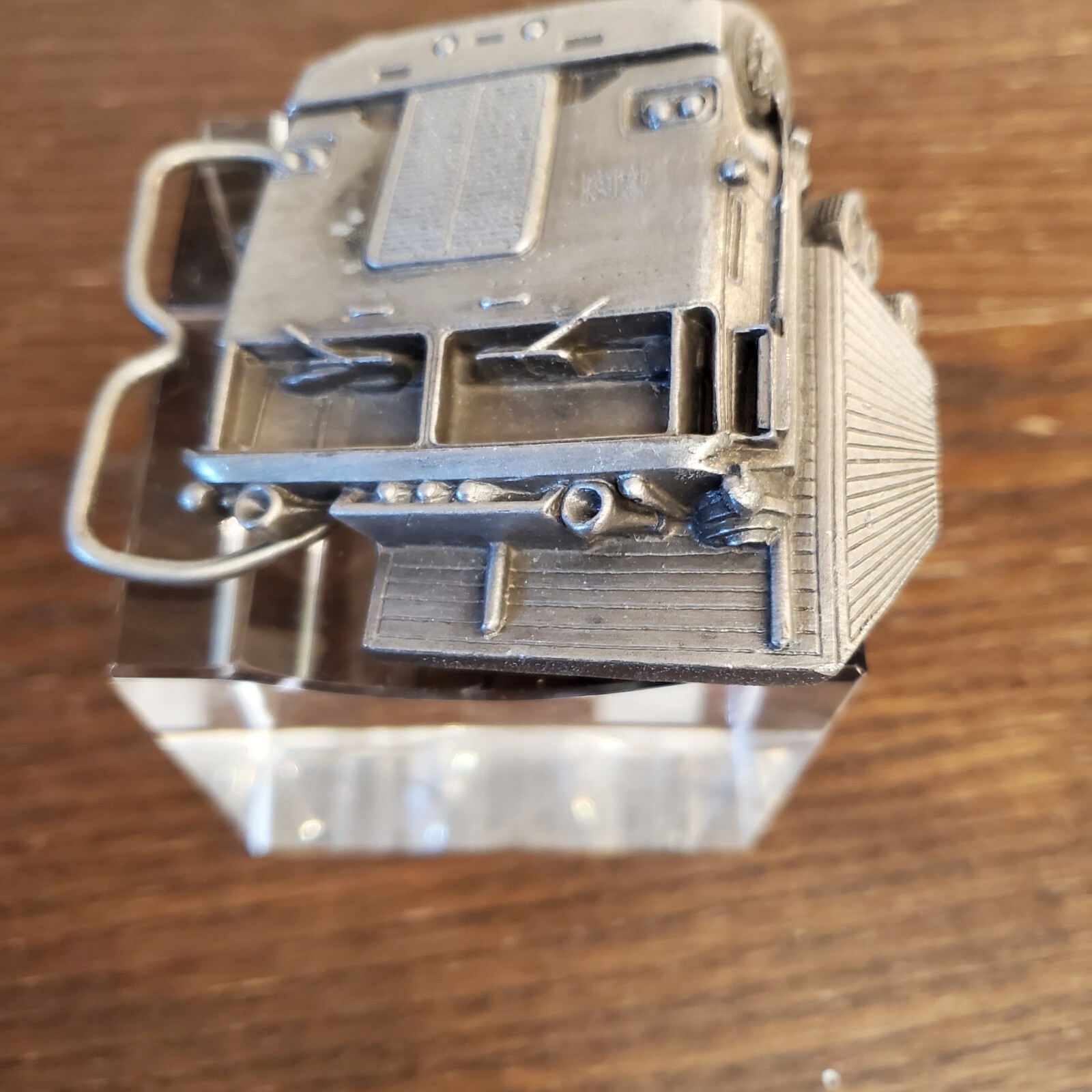 VINTAGE SEMI TRUCK DESIGN SILVER TONE BELT BUCKLE – DATED 1978 HEAVY B-38 USA