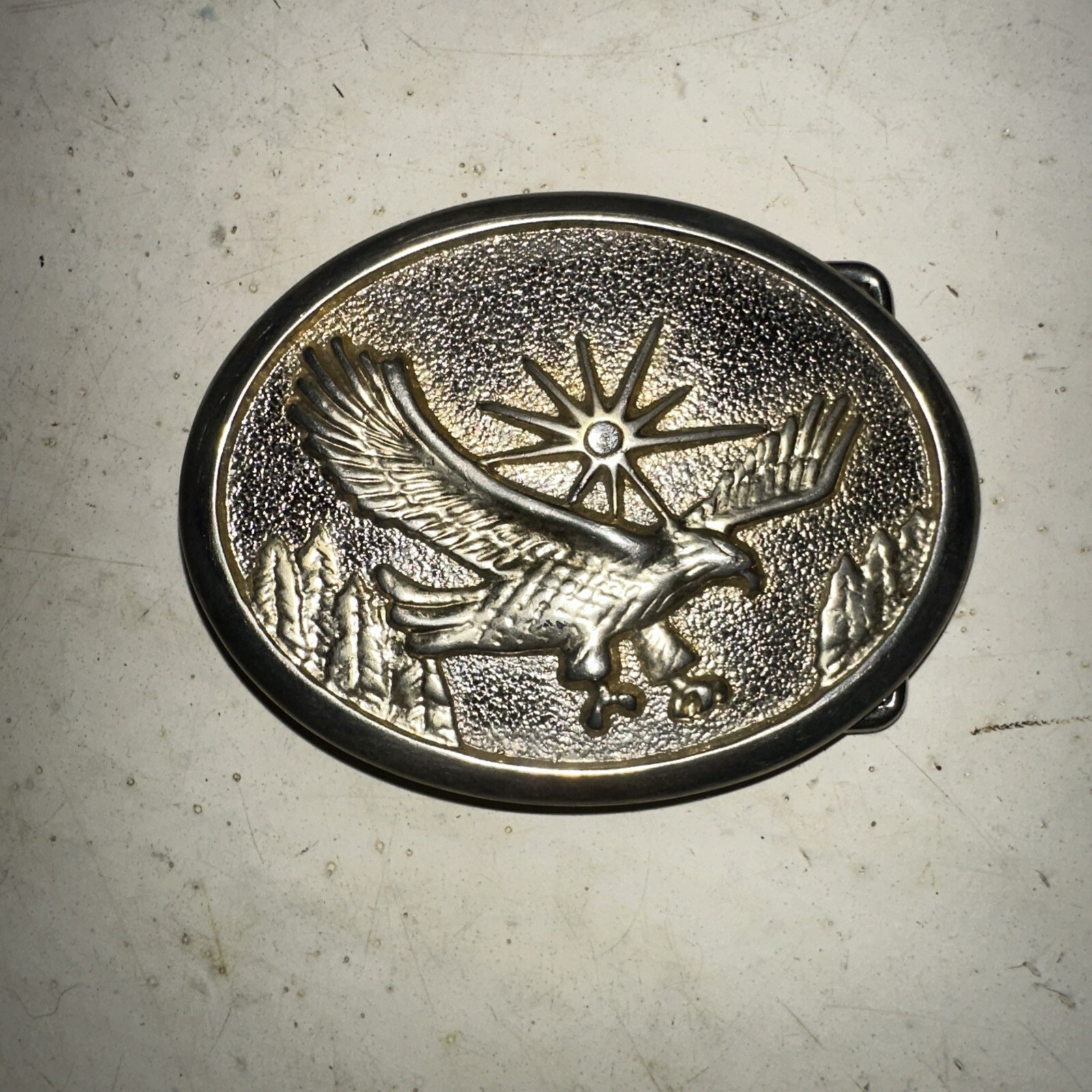 VINTAGE BELT BUCKLE Majestic Eagle Sun Trees Star Jewel Flying Oval Metal USA