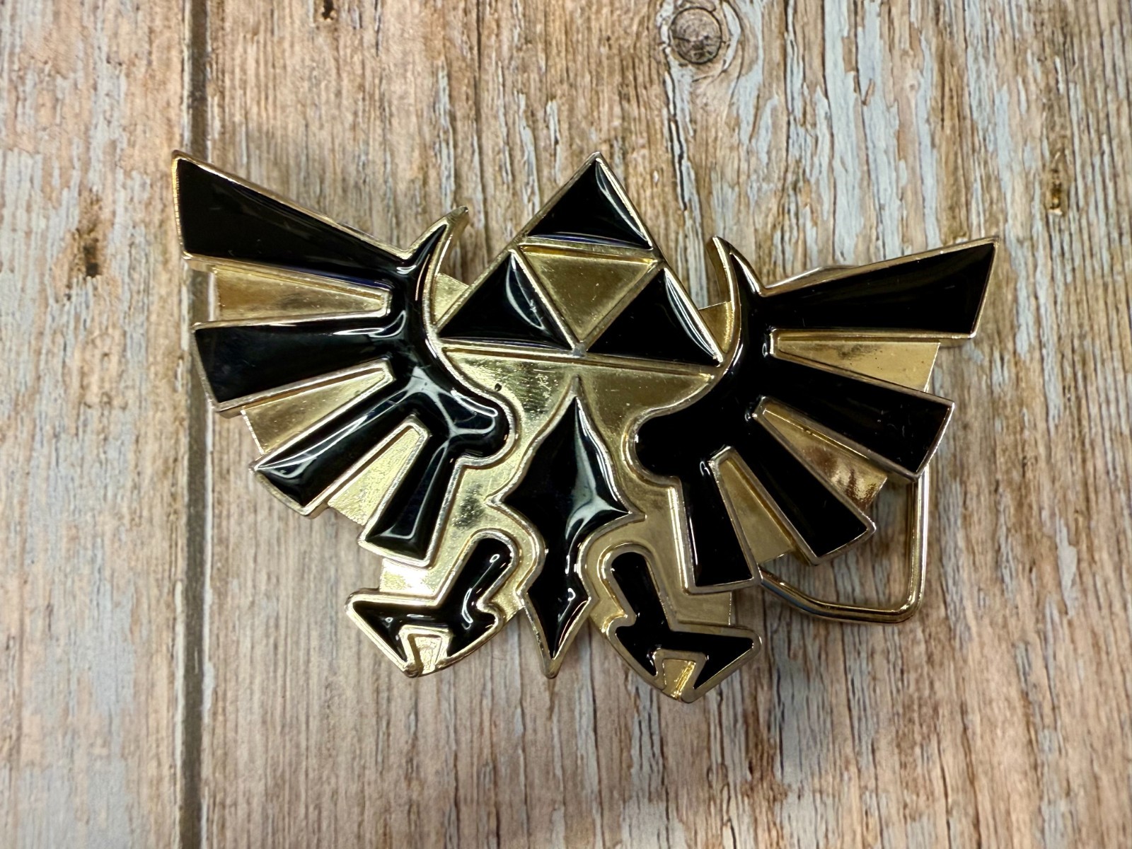 The Legend Of Zelda Black Golden Crest Triforce Nintendo Belt Buckle