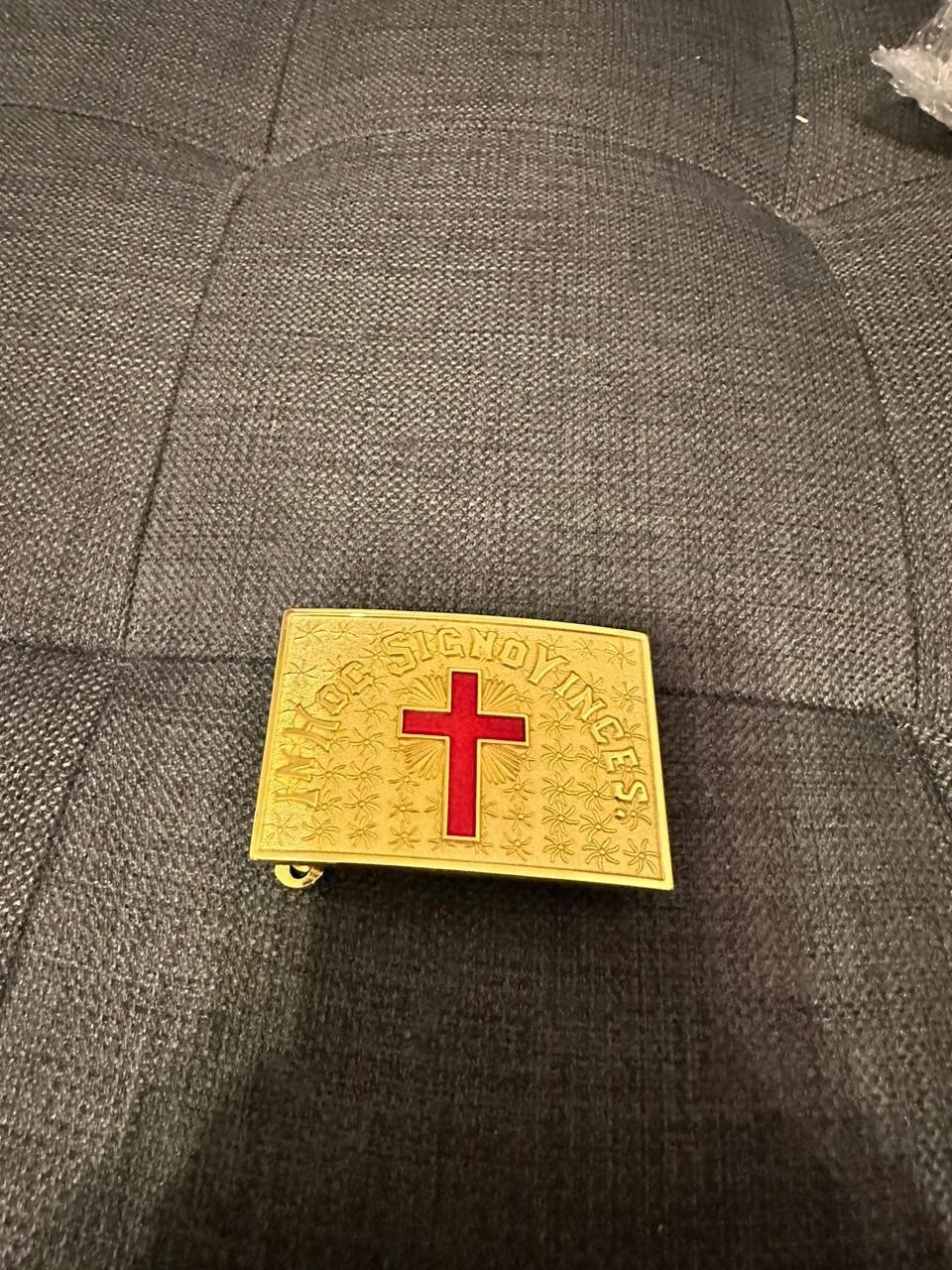 Masonic KNIGHTS TEMPLAR IN HOC SIGNO VINCES For Commander Sword Belt Buckle Gold
