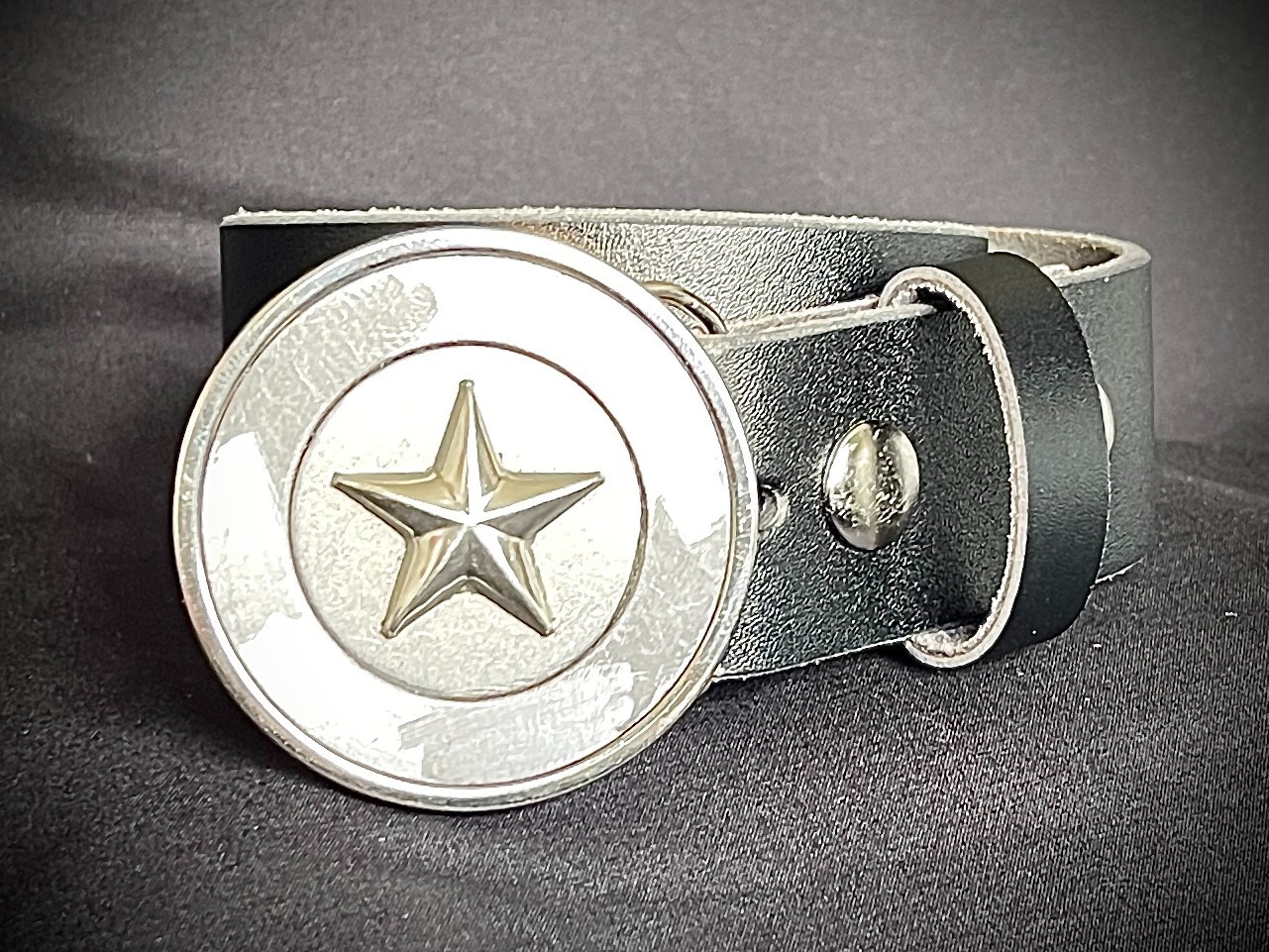 “Five Point Relic” Belt Buckle 2.5” Round Handmade Star OOAK Darren McNees
