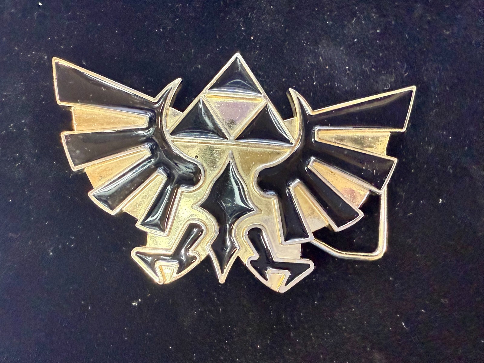 The Legend Of Zelda Black Golden Crest Triforce Nintendo Belt Buckle