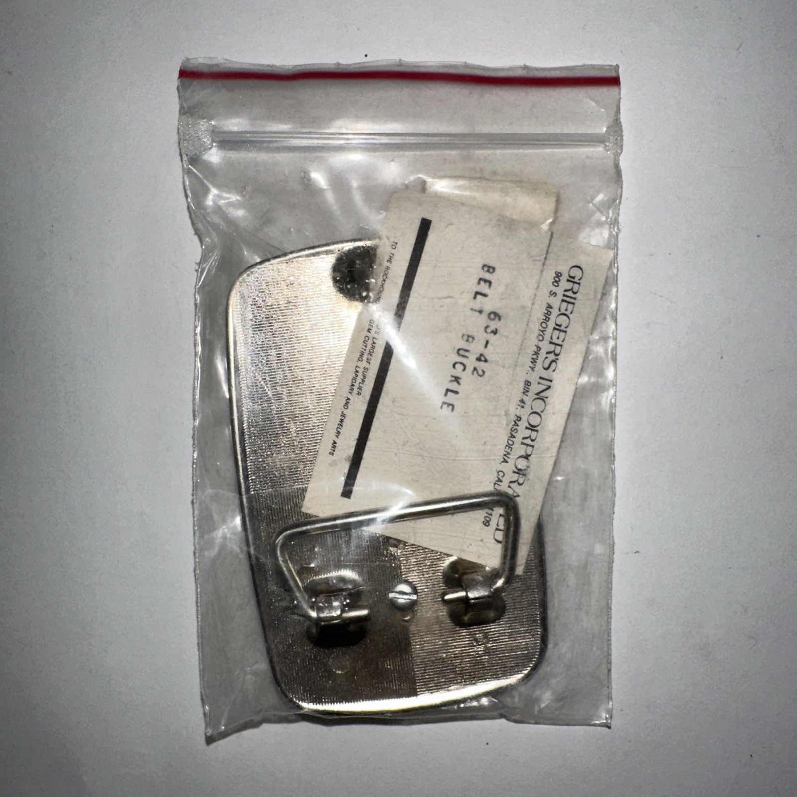 VTG Trophy Belt Buckle To Be Customized With A Stone Or Emblem Black/Silver/Gold