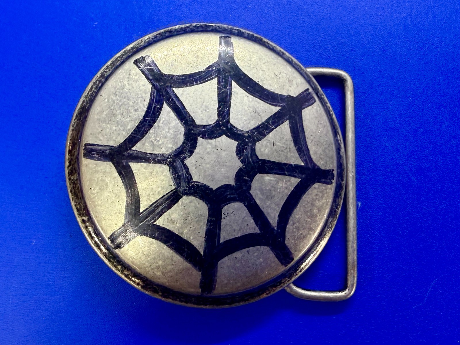 Spider Web Artwork Paint on Round Hippy Gothic Punk Vibe Belt Buckle